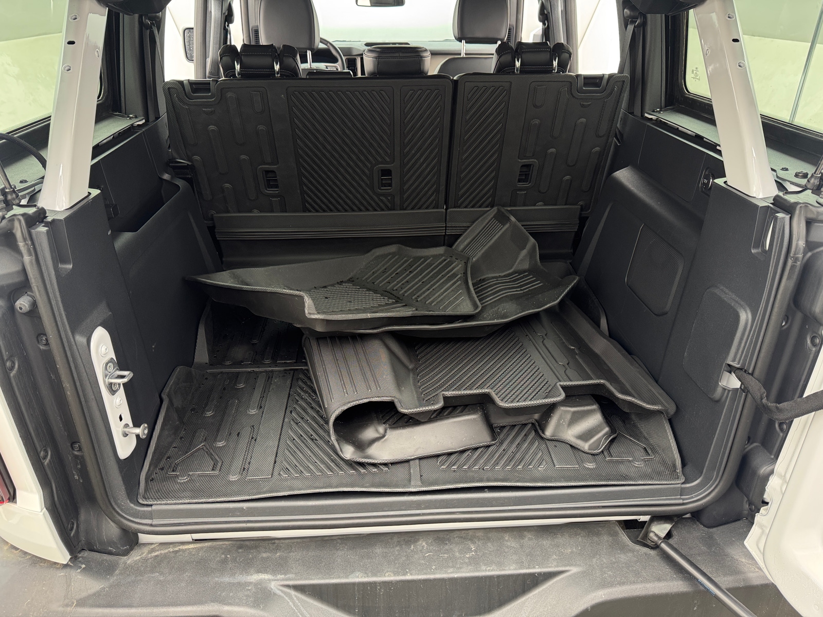 Thumbnail: 2025 Ford Bronco - 6