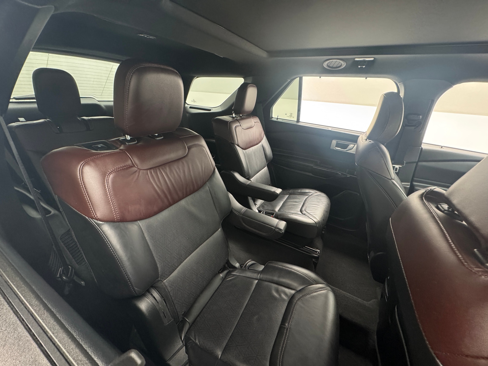 Thumbnail: 2022 Ford Explorer - 5