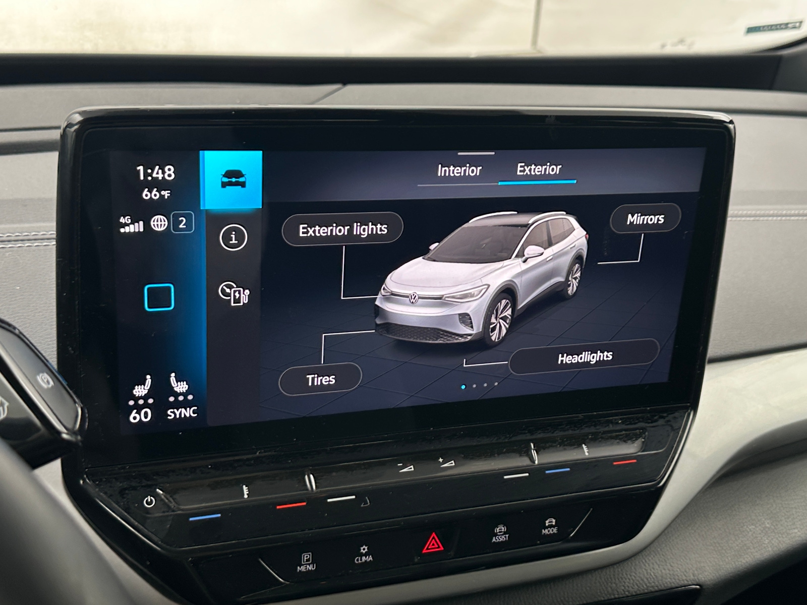 Thumbnail: 2023 Volkswagen ID.4 - 3