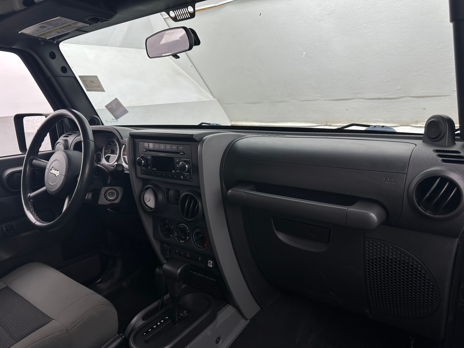 Thumbnail: 2010 Jeep Wrangler - 3