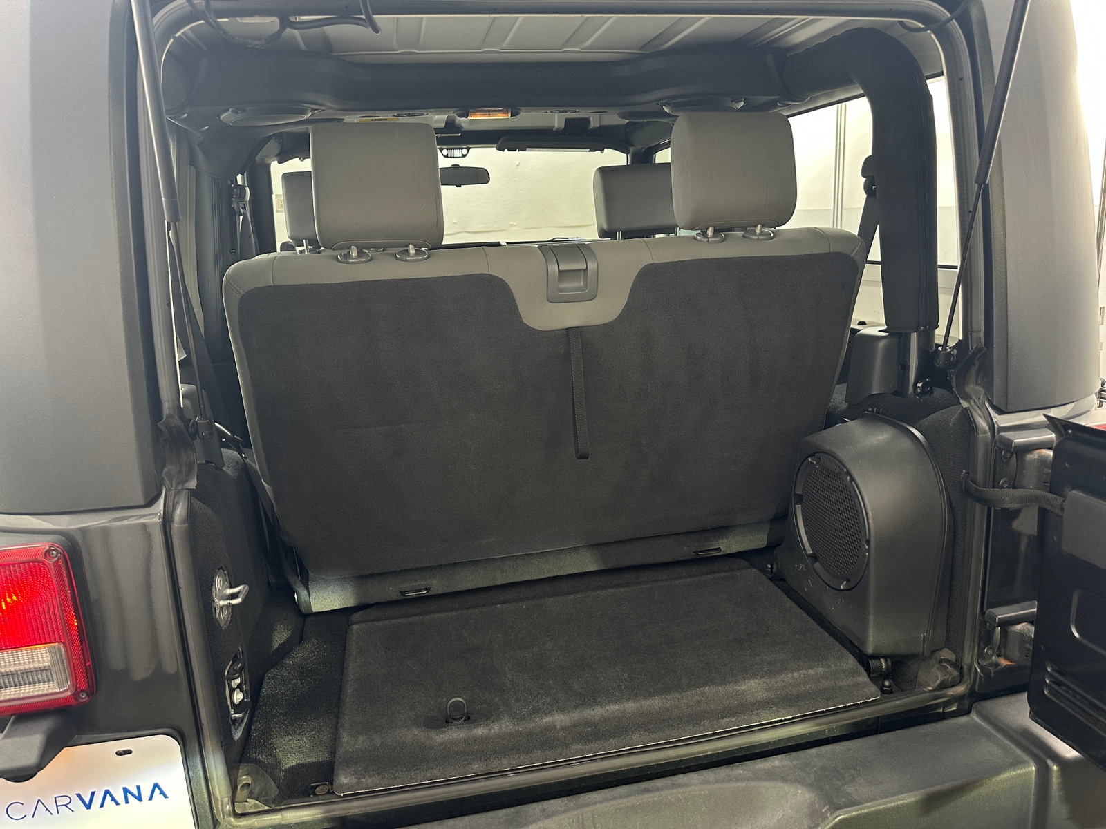 Thumbnail: 2010 Jeep Wrangler - 7