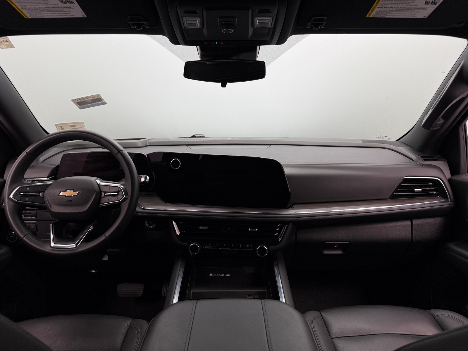 Thumbnail: 2025 Chevrolet Tahoe - 2