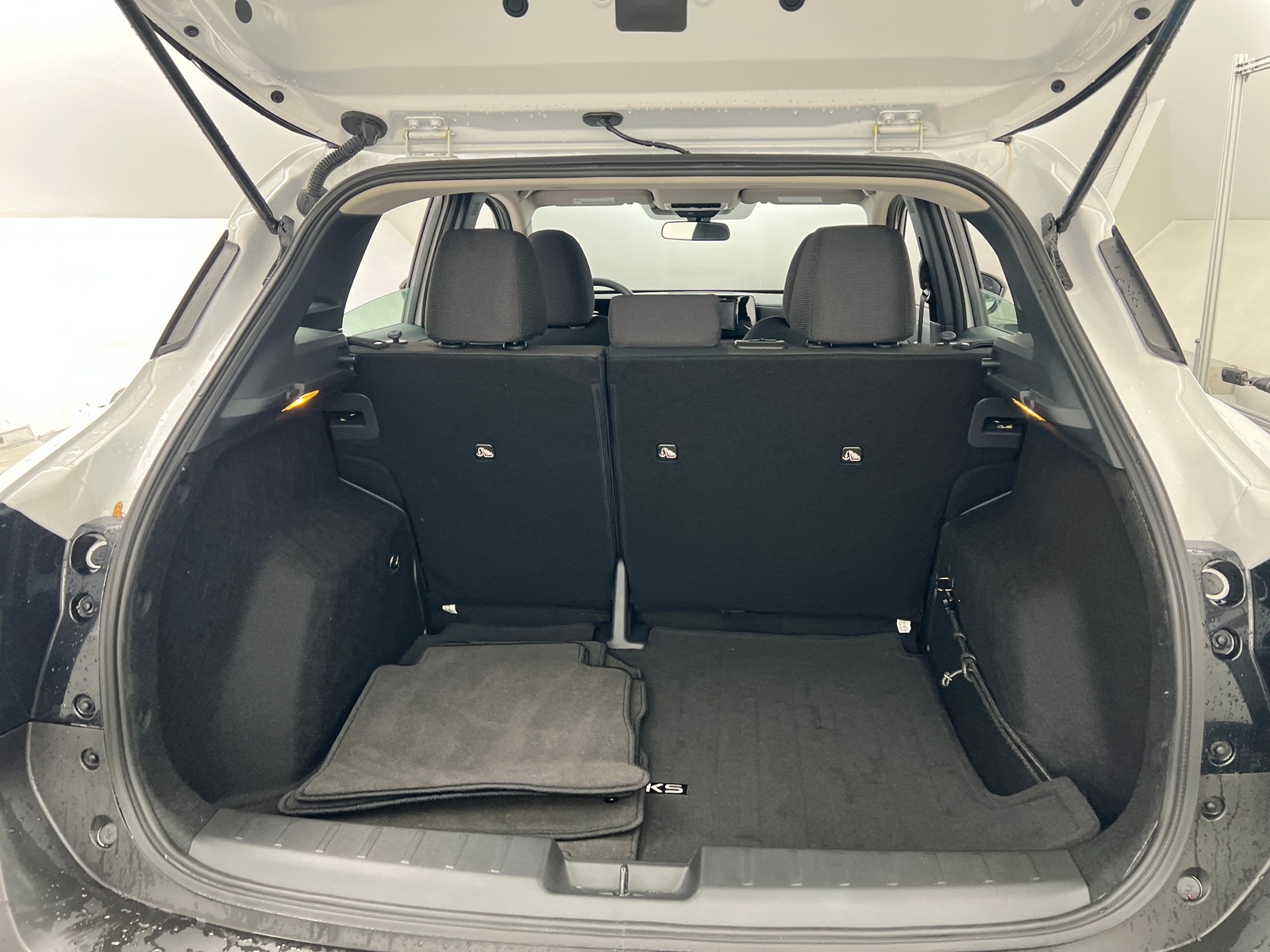 Thumbnail: 2025 Nissan Kicks - 7