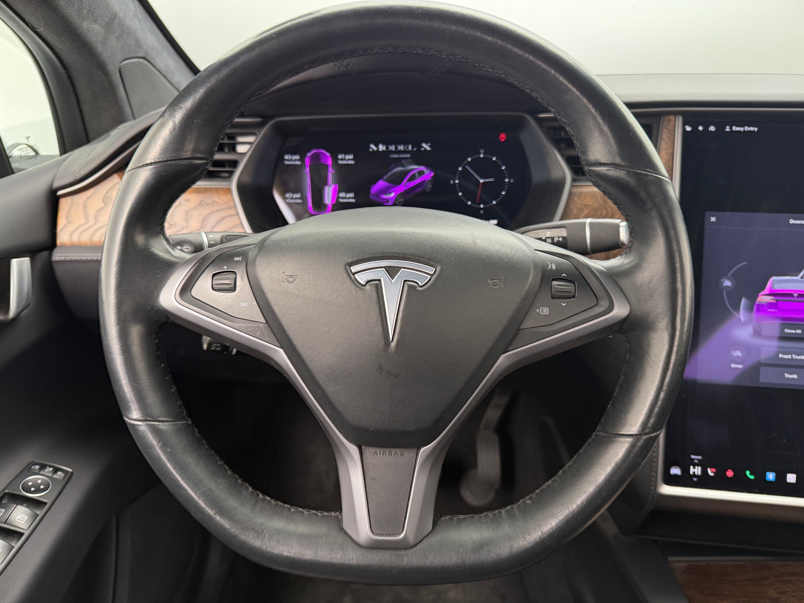 Thumbnail: 2019 Tesla Model X - 4
