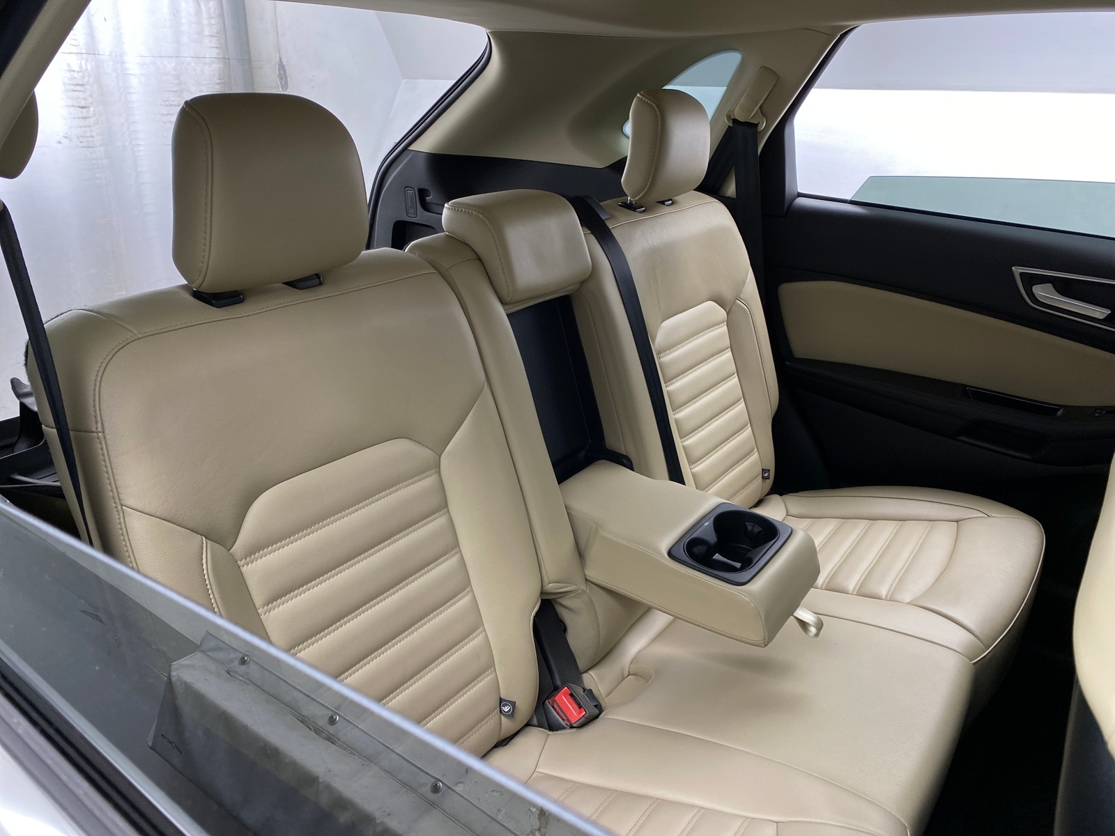 Thumbnail: 2016 Ford Edge - 5