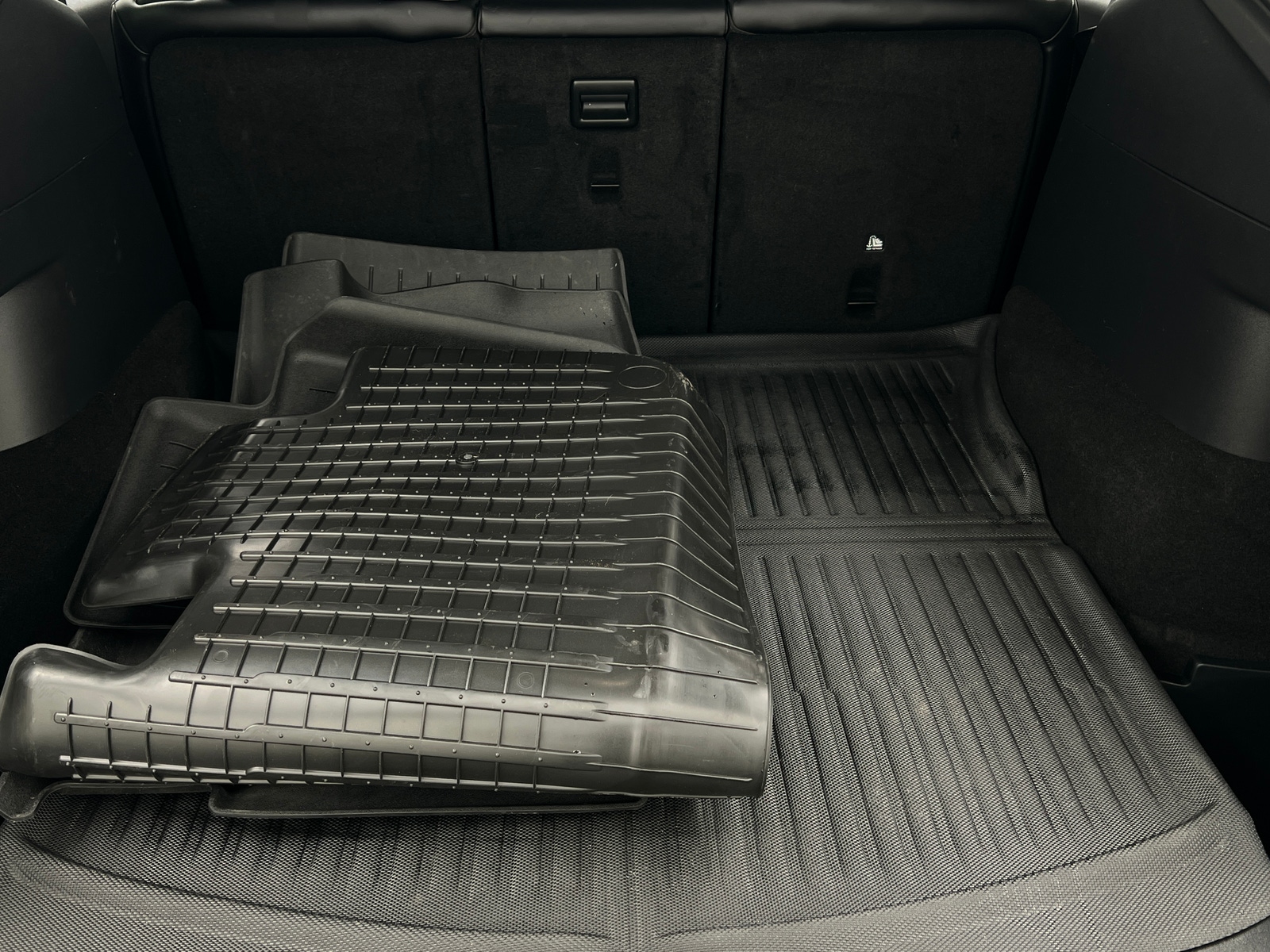 Thumbnail: 2022 Tesla Model Y - 6