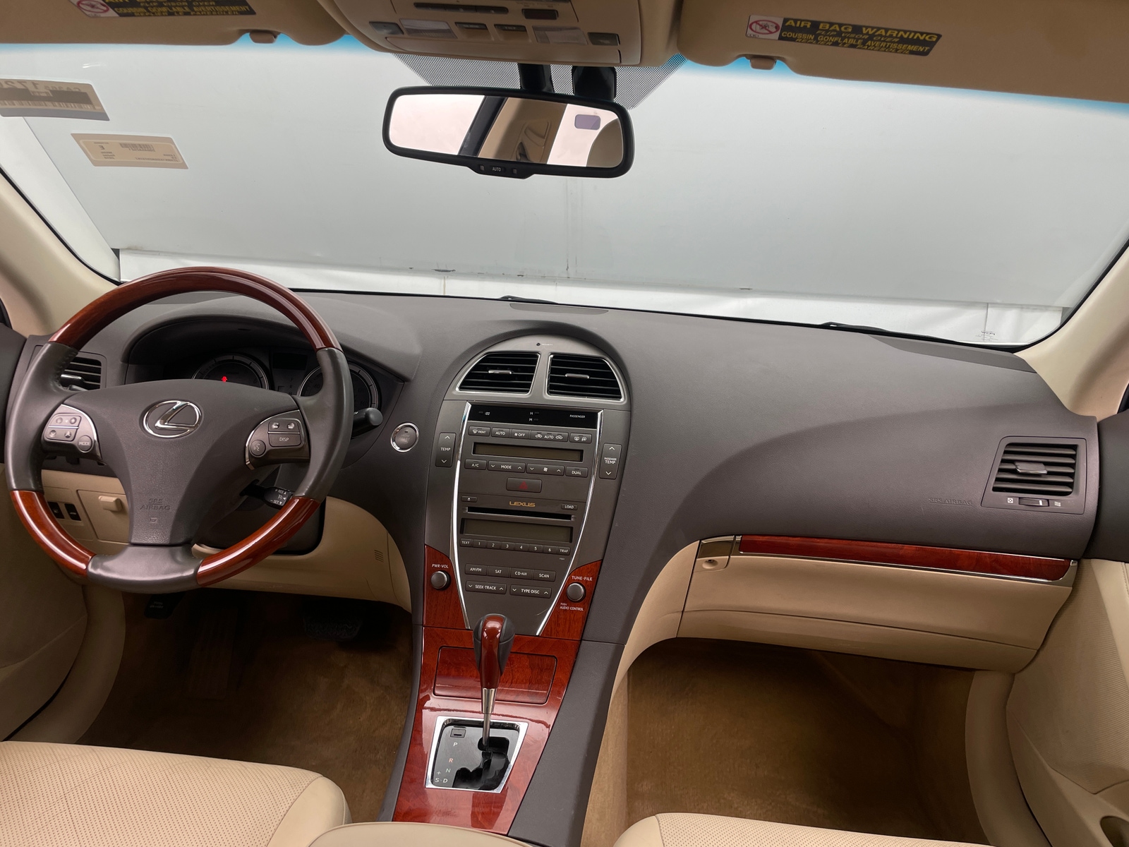 Thumbnail: 2010 Lexus ES - 2