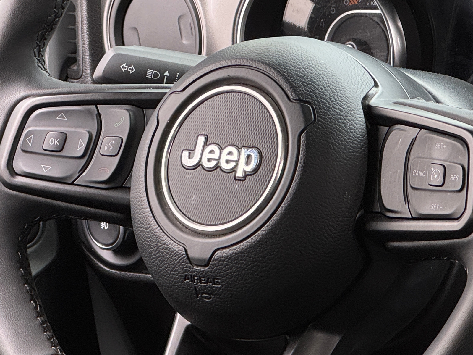 Thumbnail: 2023 Jeep Wrangler - 5