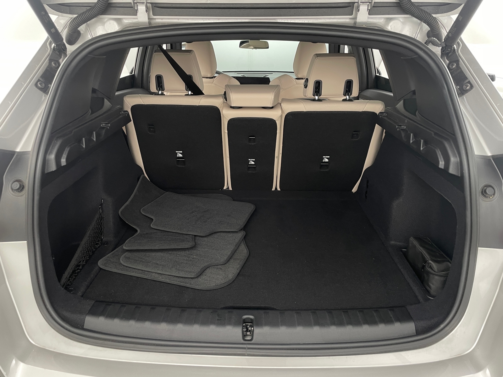 Thumbnail: 2025 BMW X1 - 6