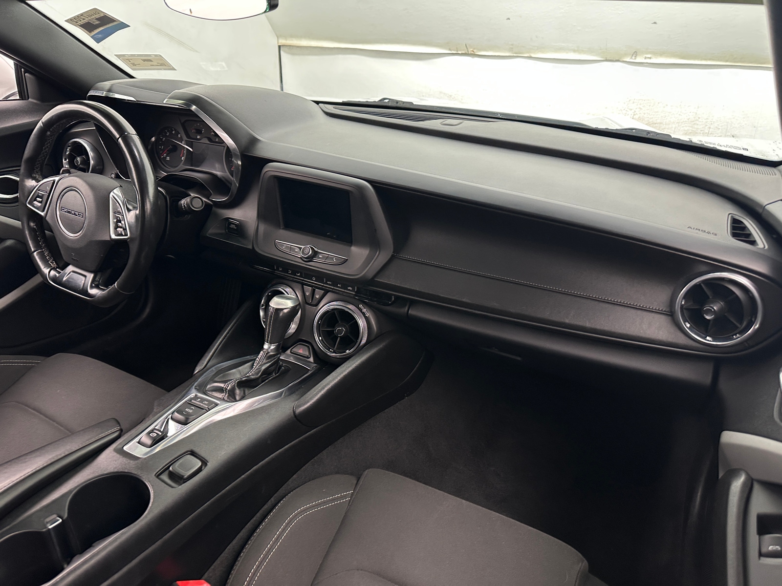 Thumbnail: 2019 Chevrolet Camaro - 3