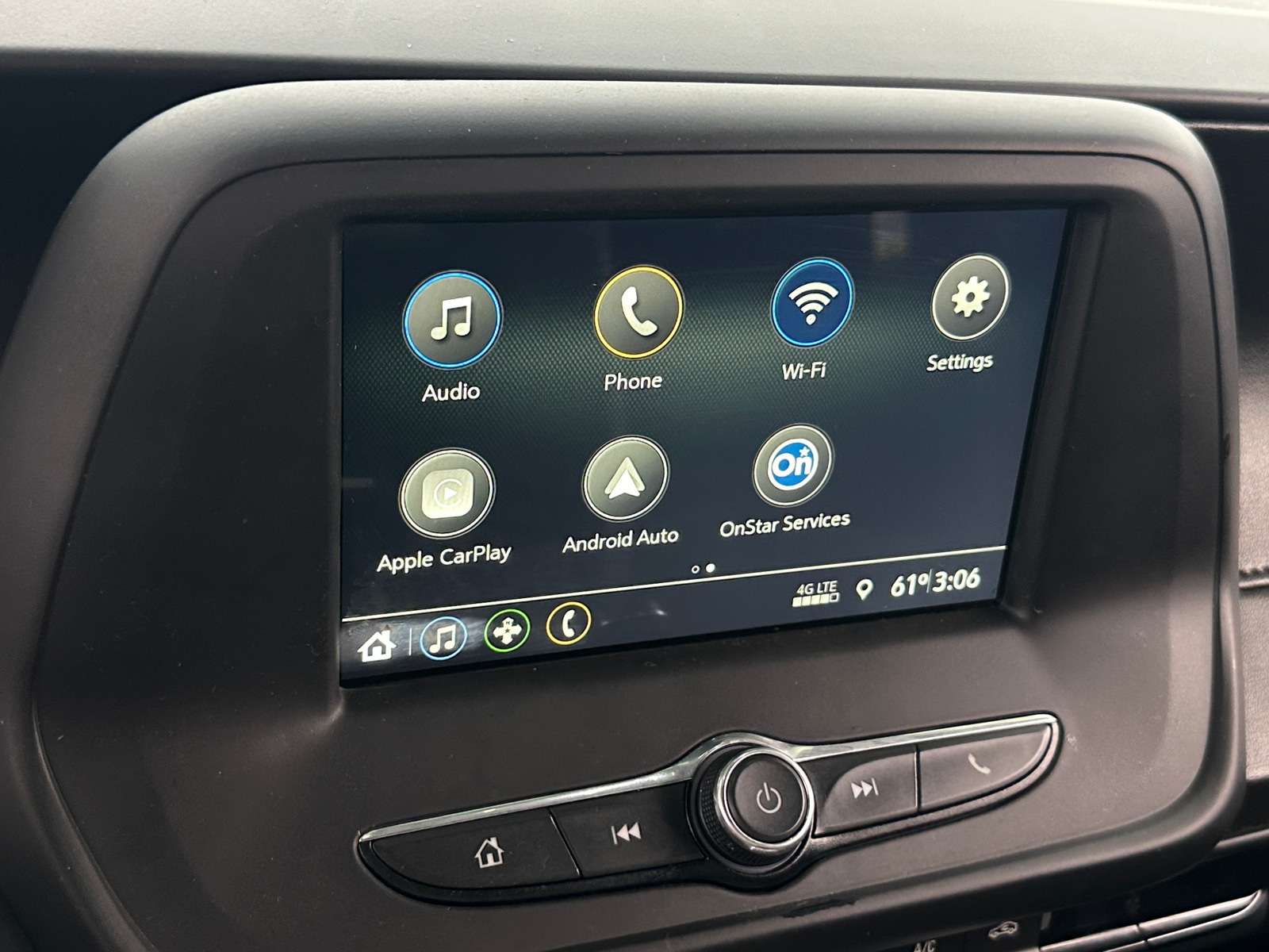 Thumbnail: 2019 Chevrolet Camaro - 4