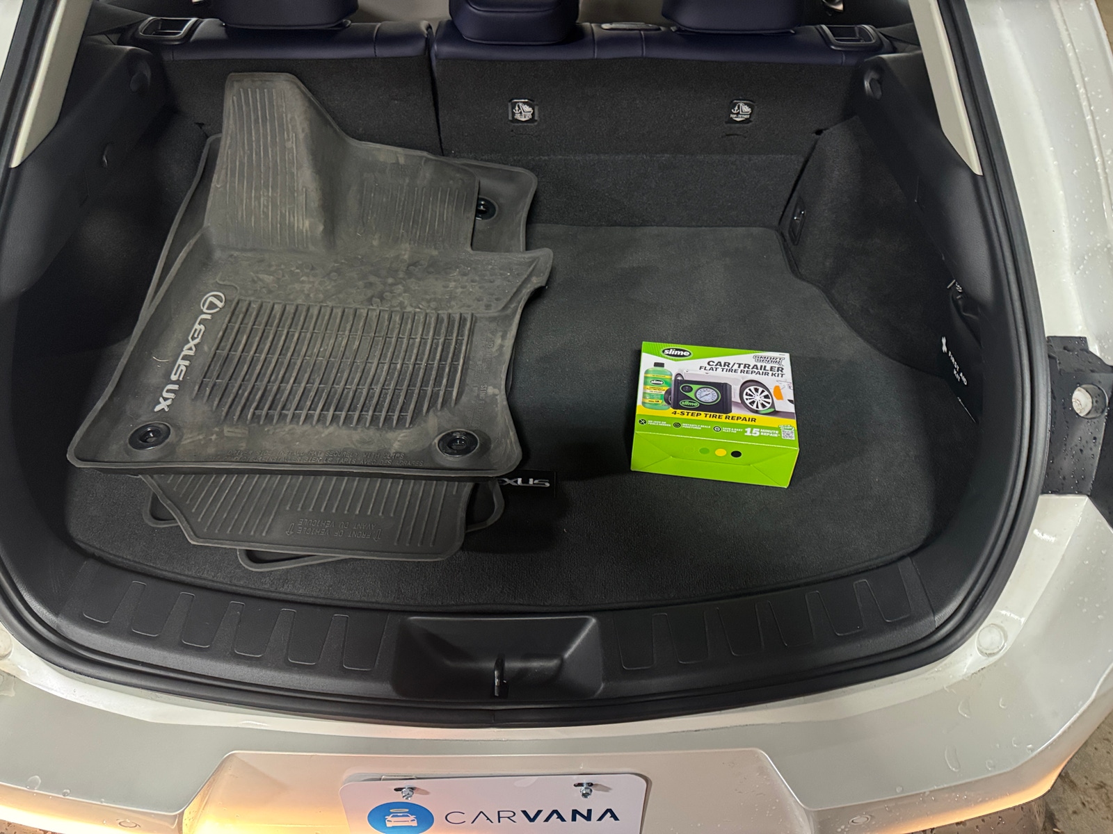 Thumbnail: 2020 Lexus UX - 6