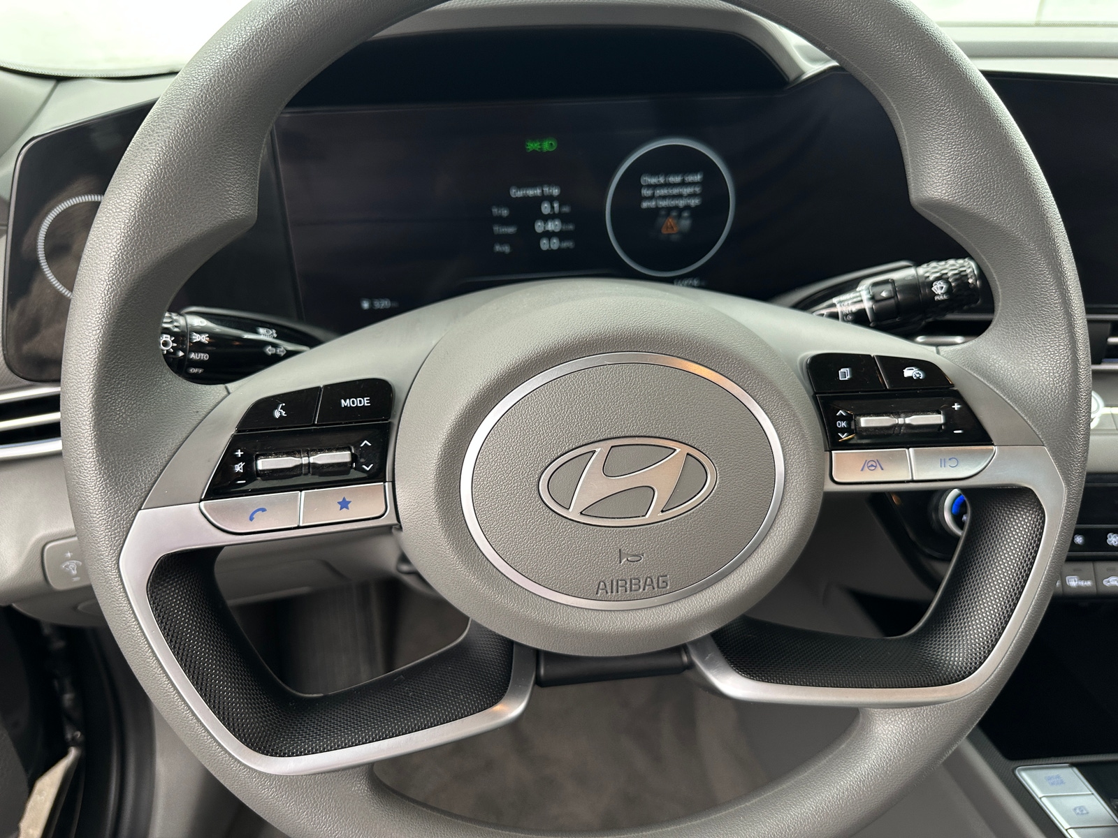 Thumbnail: 2024 Hyundai Elantra - 5