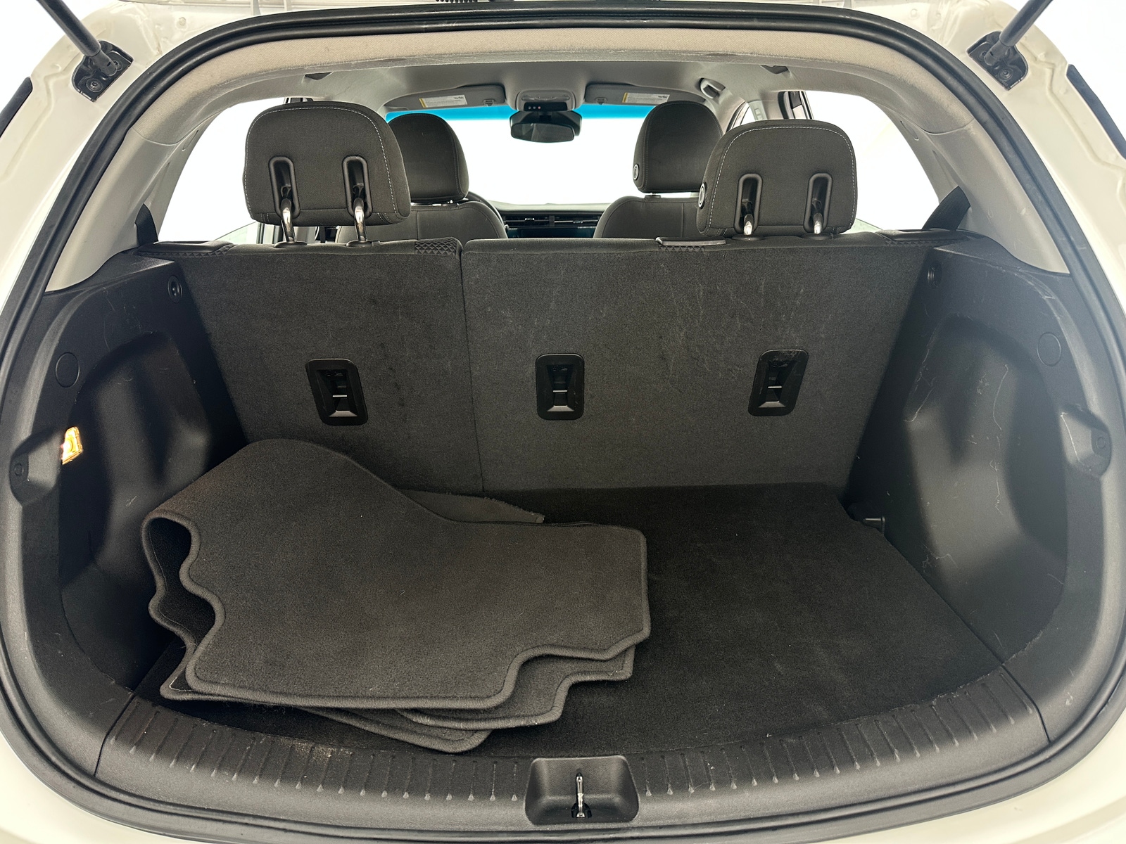 Thumbnail: 2023 Chevrolet Bolt EV - 7