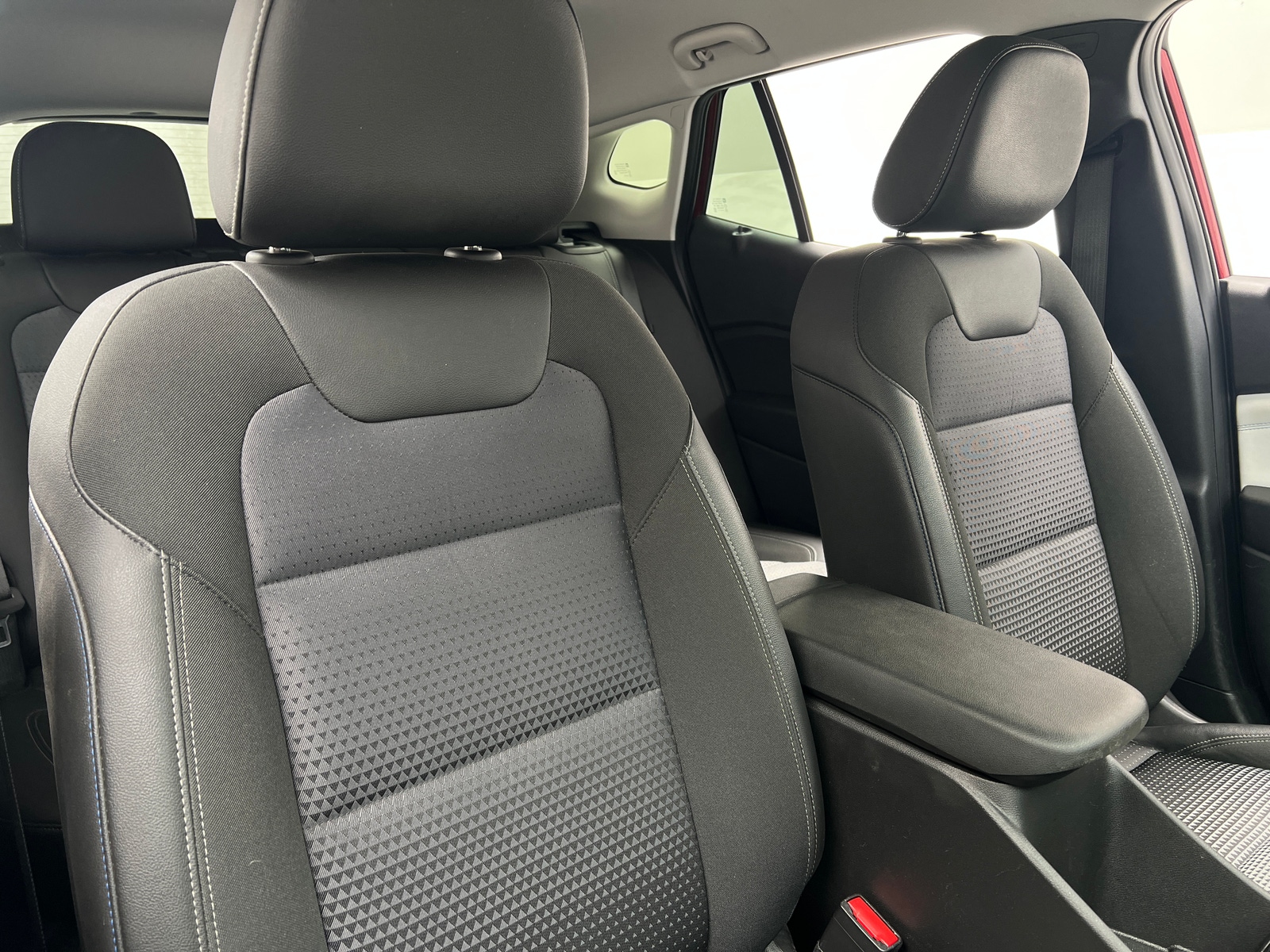 Thumbnail: 2025 Chevrolet Trax - 2