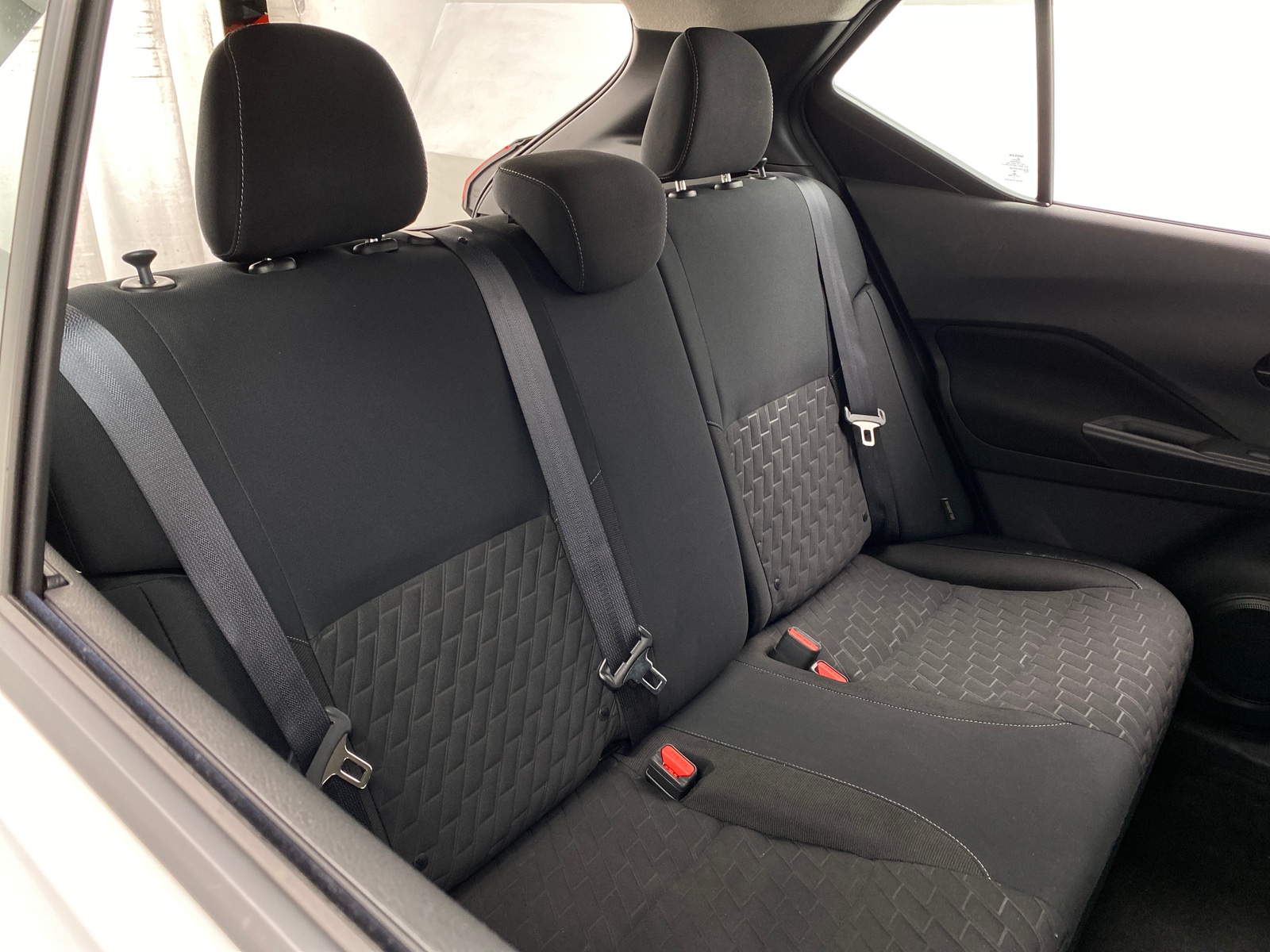 Thumbnail: 2022 Nissan Kicks - 6