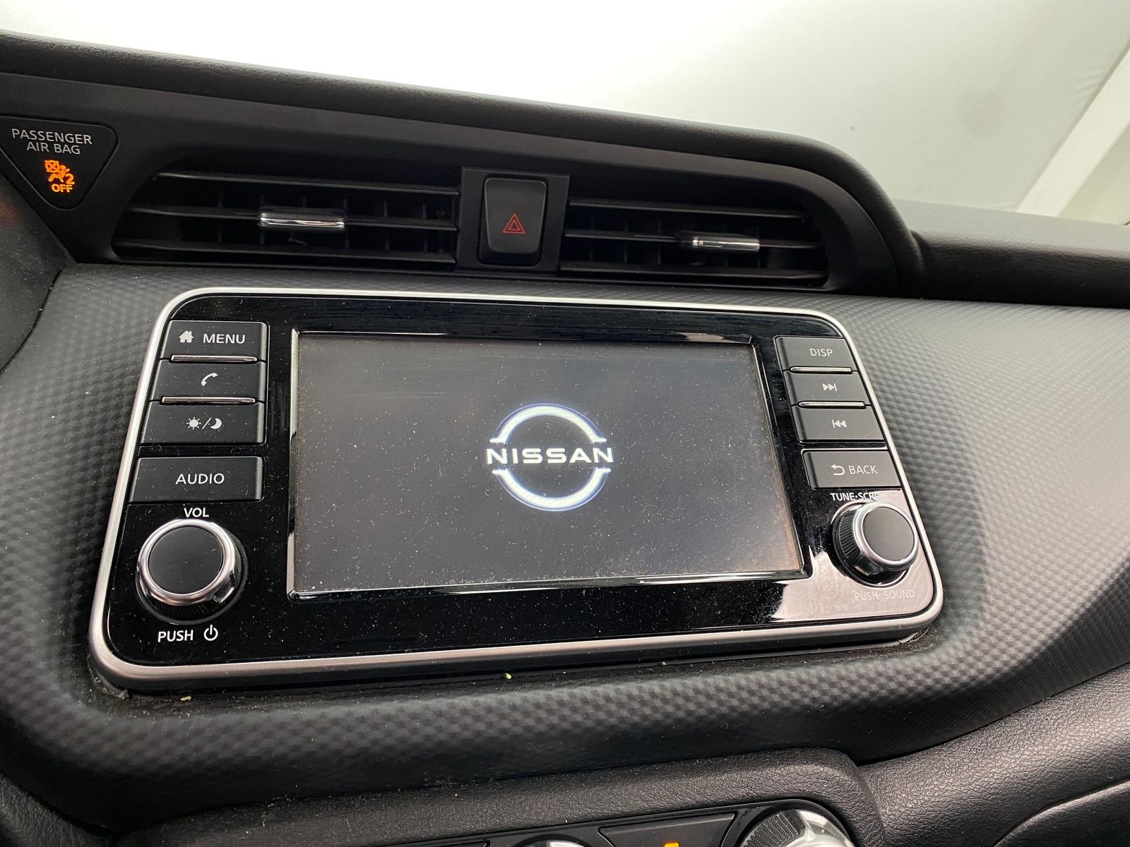 Thumbnail: 2022 Nissan Kicks - 4