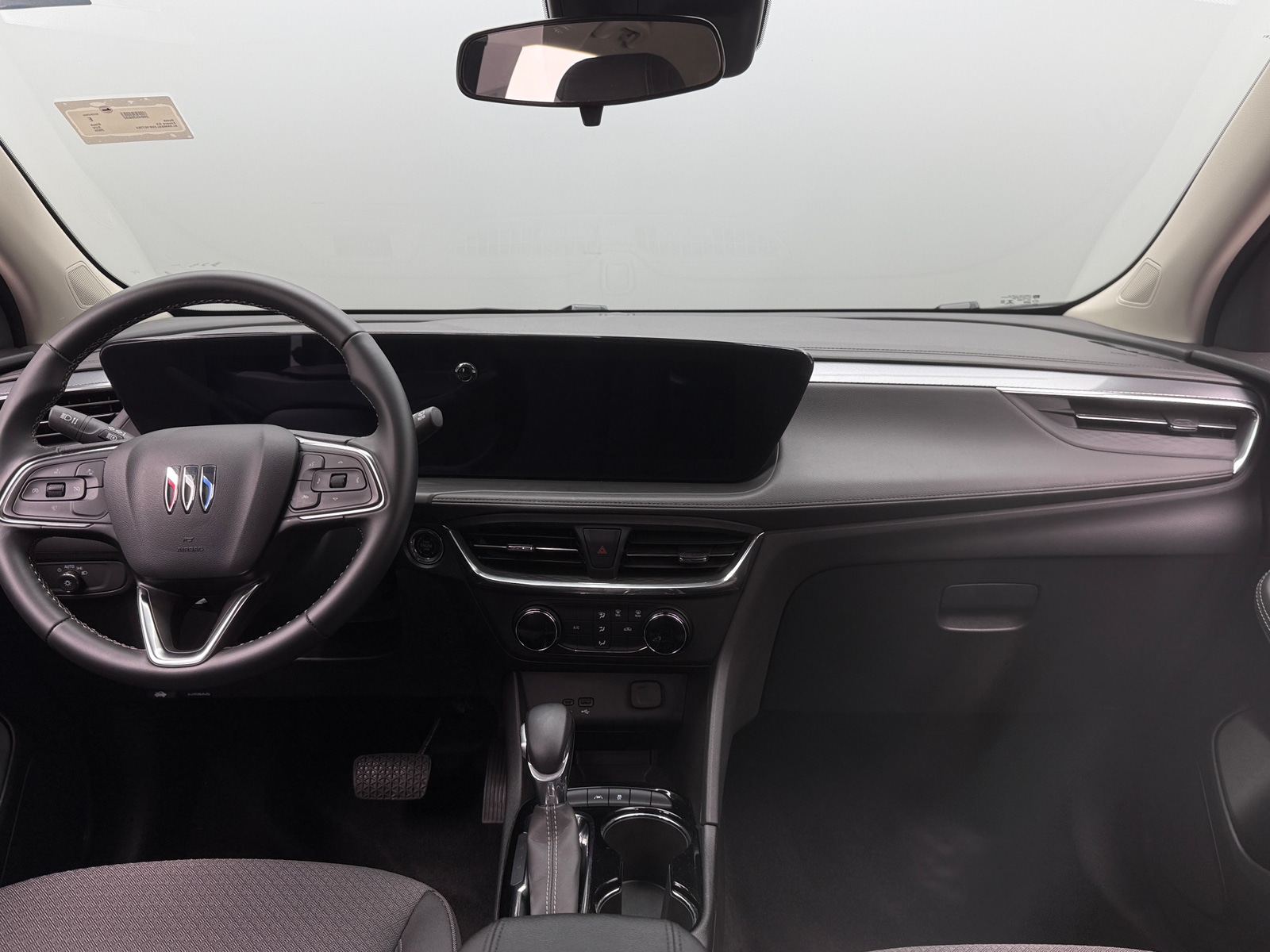 Thumbnail: 2025 Buick Encore GX - 3