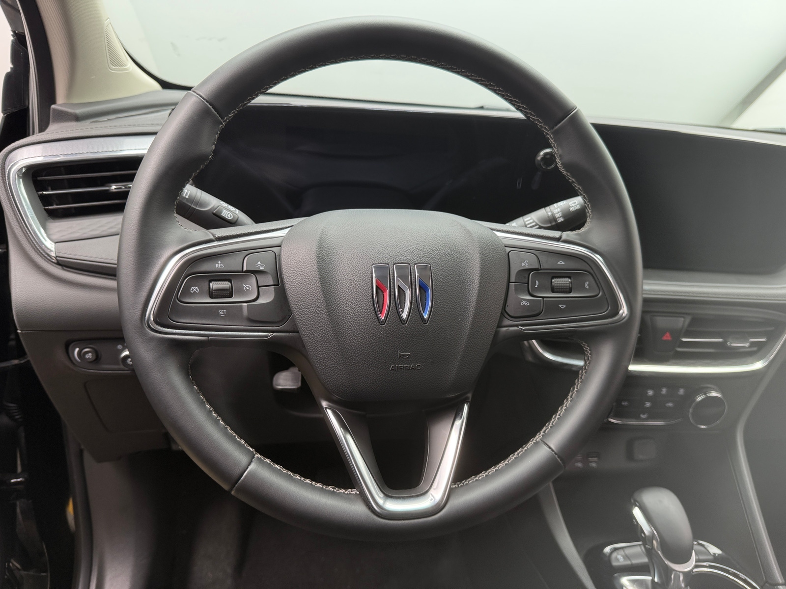 Thumbnail: 2025 Buick Encore GX - 5