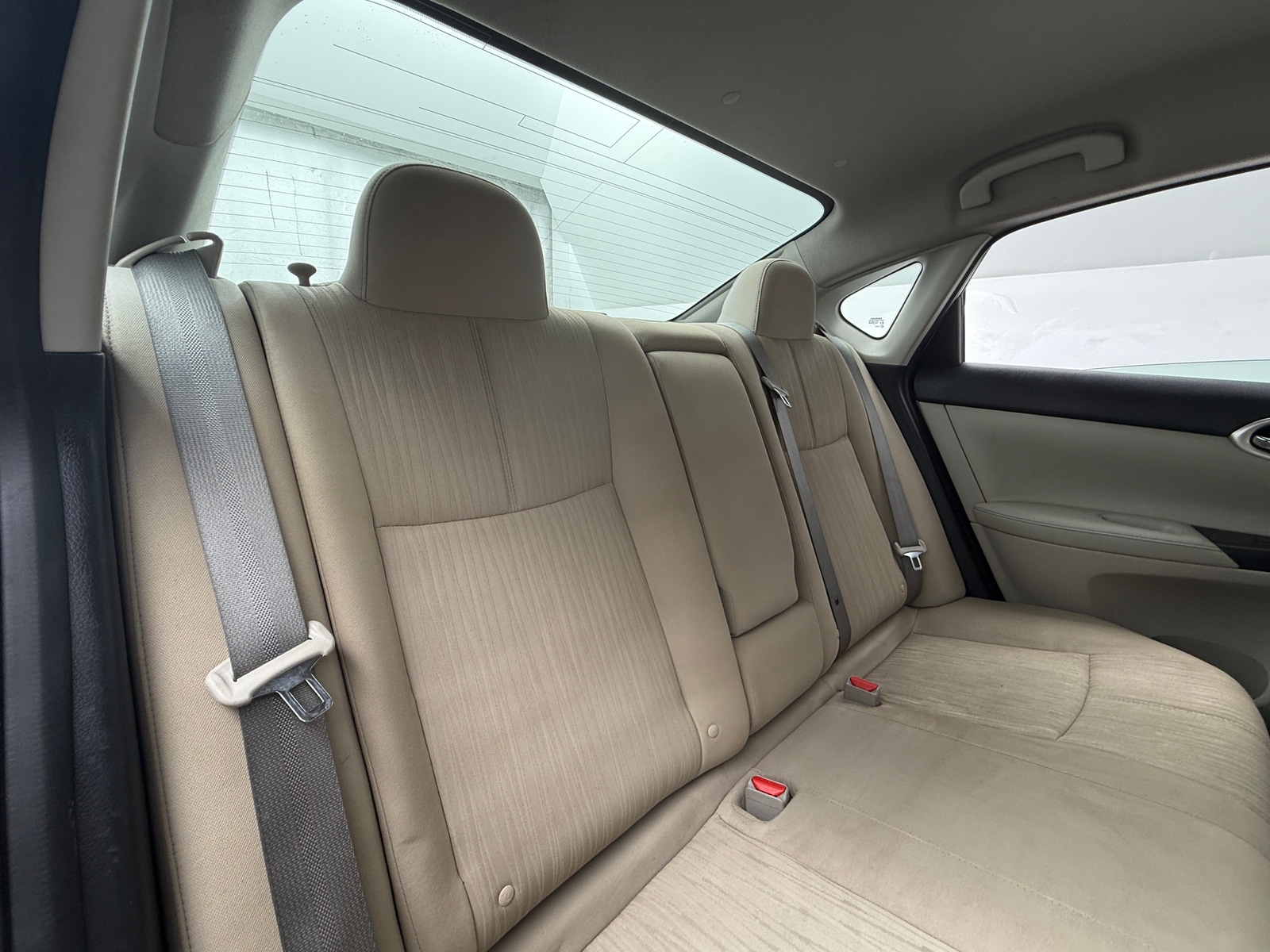 Thumbnail: 2016 Nissan Sentra - 6