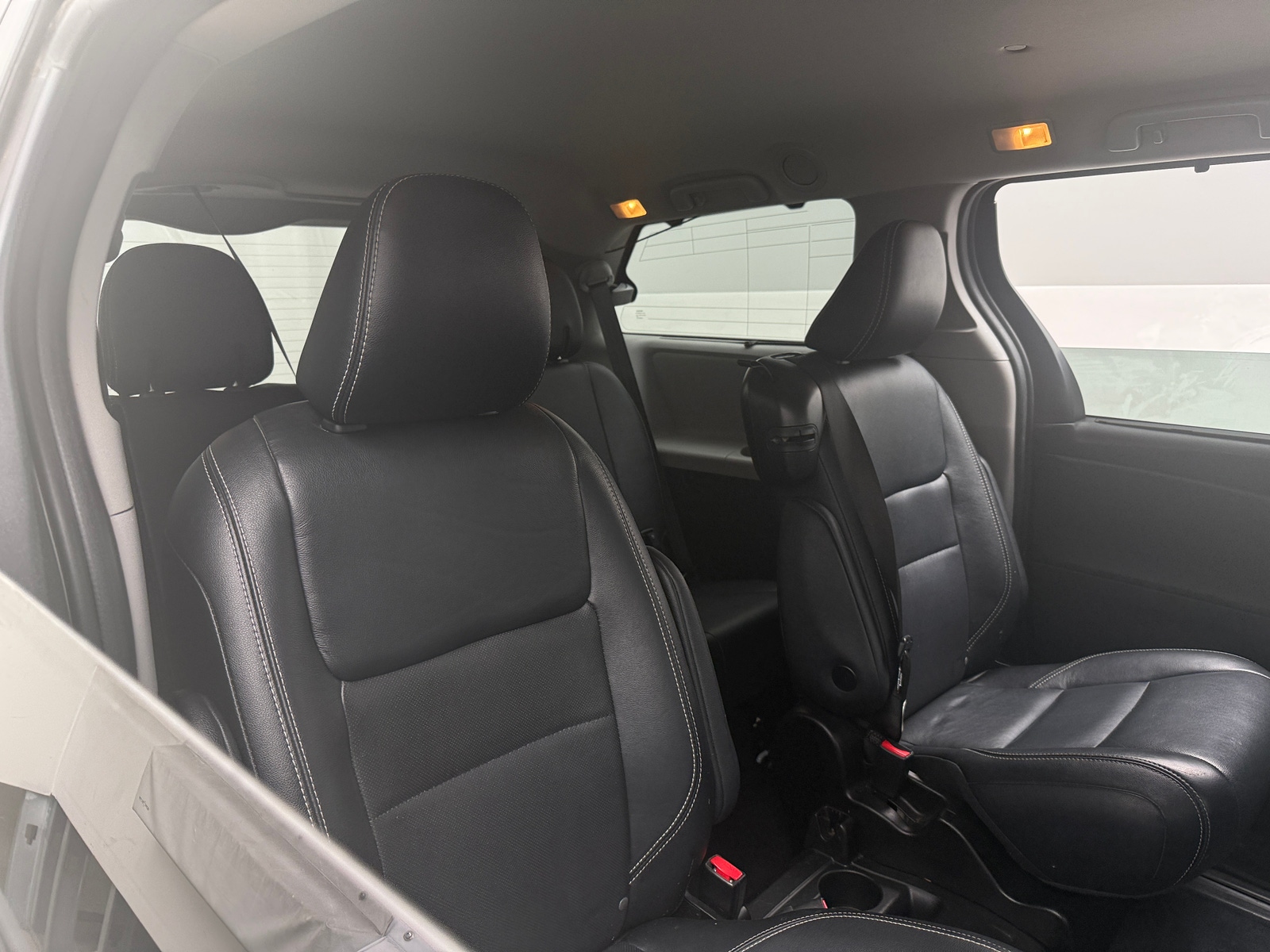 Thumbnail: 2018 Toyota Sienna - 5