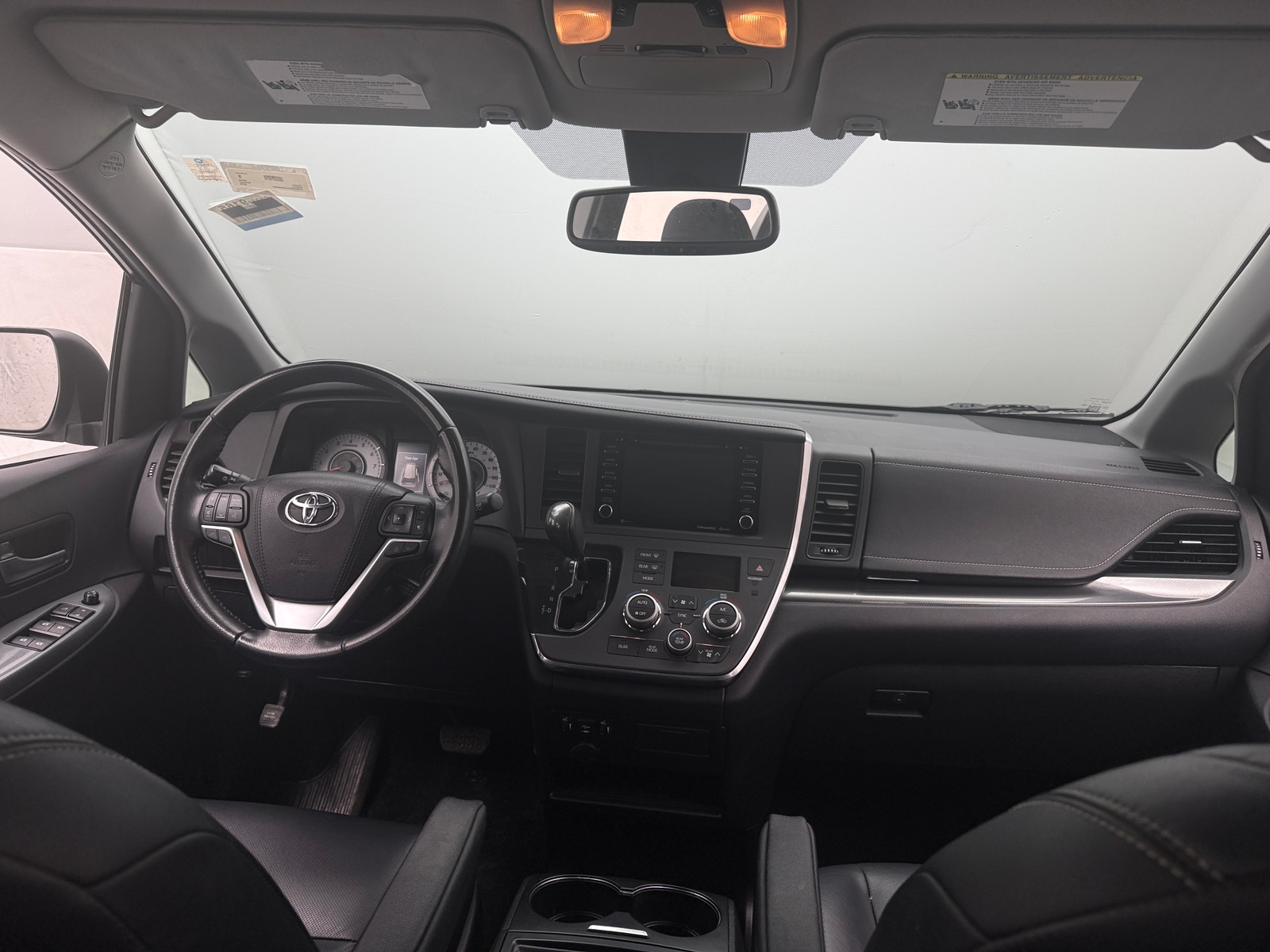 Thumbnail: 2018 Toyota Sienna - 2