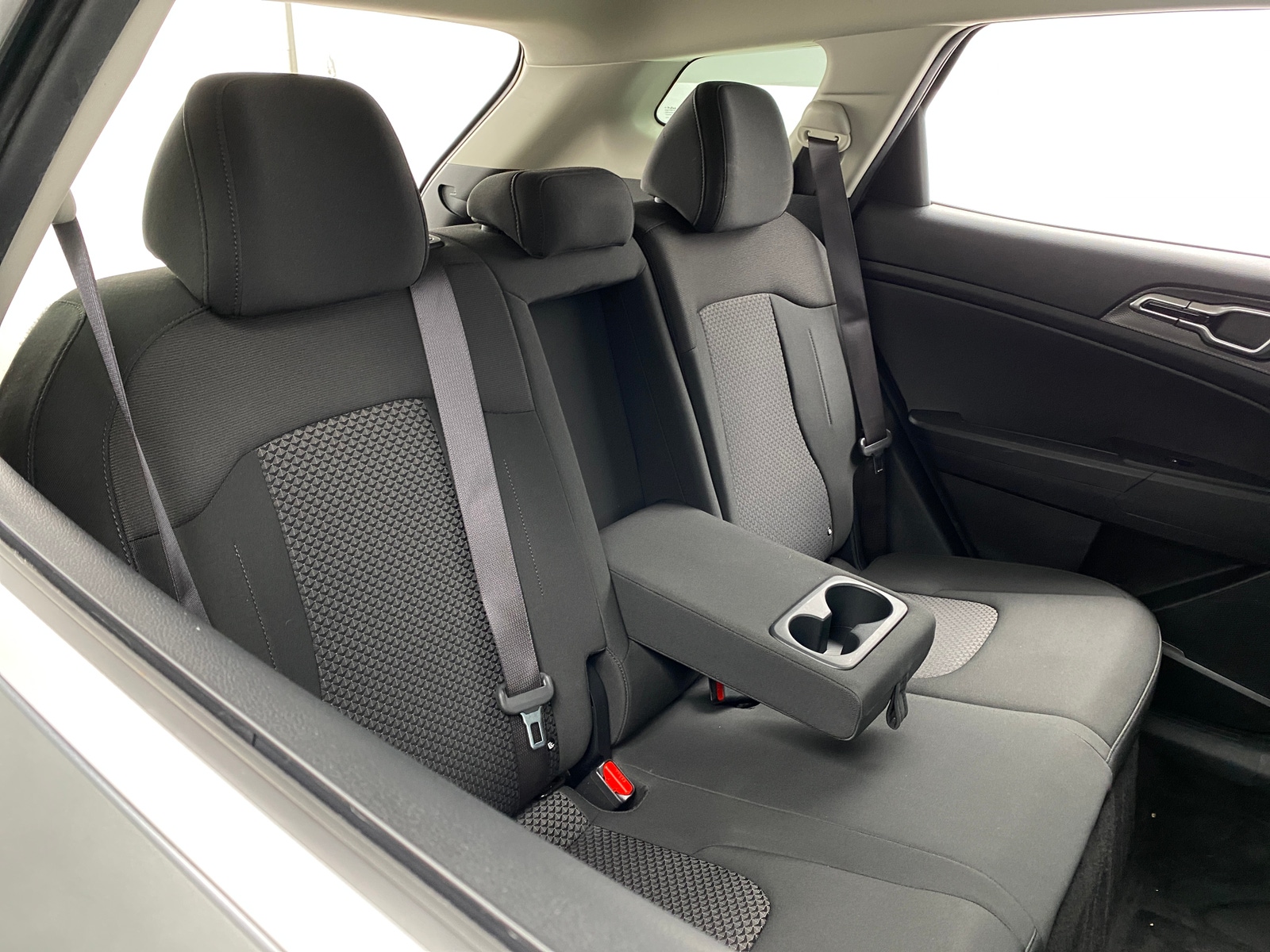 Thumbnail: 2025 Kia Sportage - 6