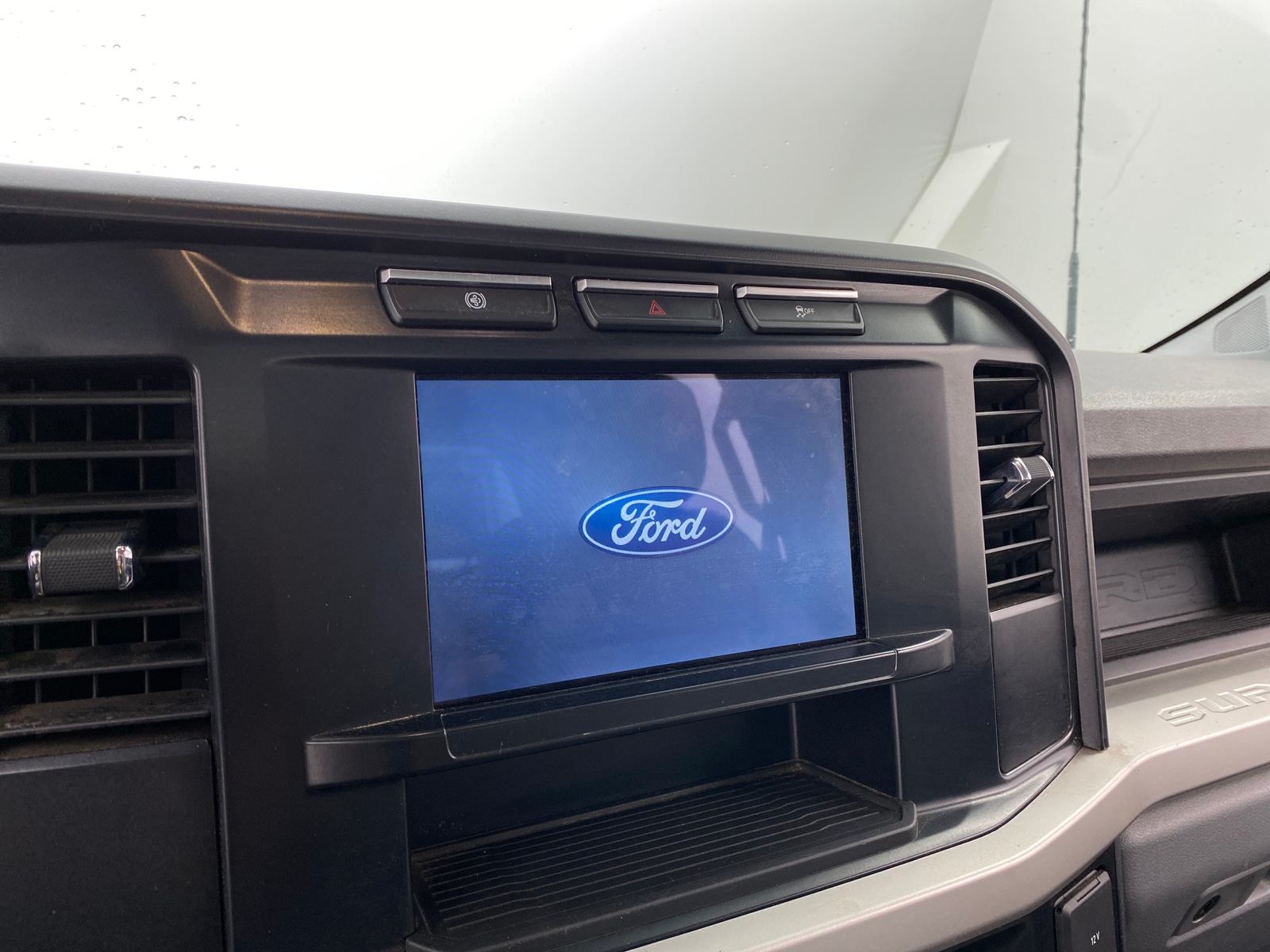 Thumbnail: 2024 Ford Econoline - 4