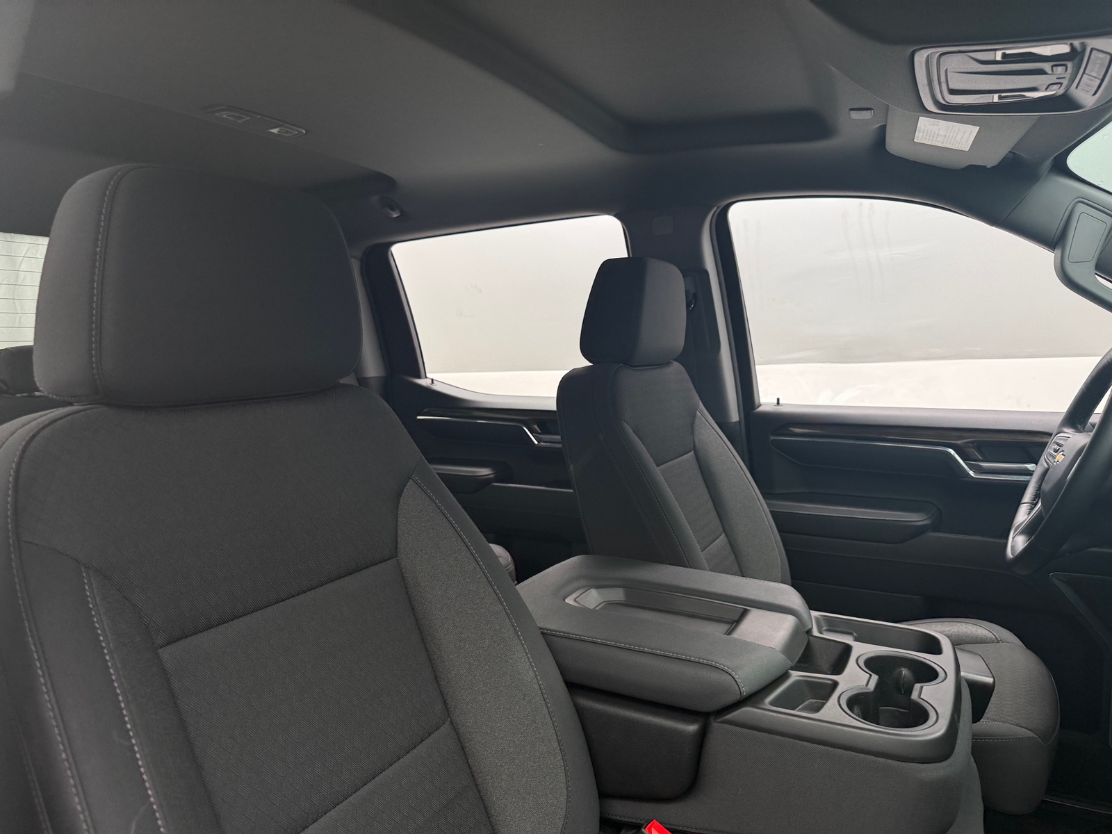 Thumbnail: 2024 Chevrolet Silverado 1500 - 2