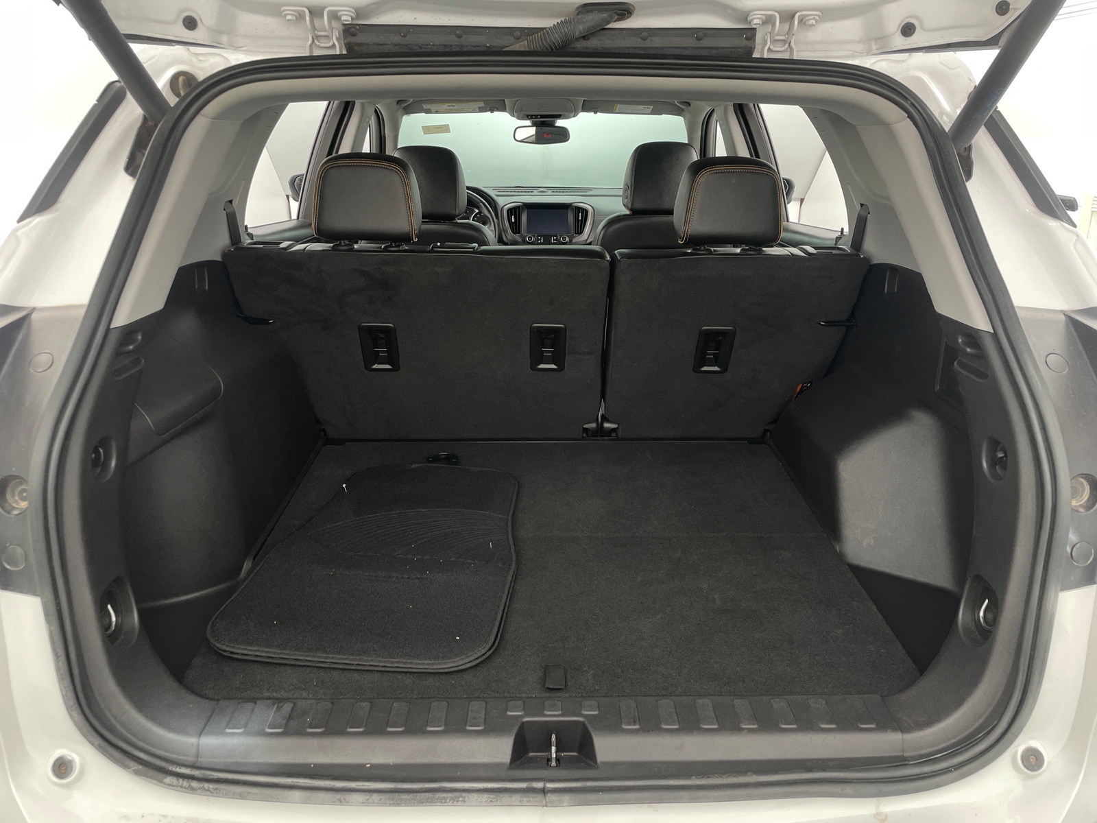 Thumbnail: 2024 GMC Terrain - 6