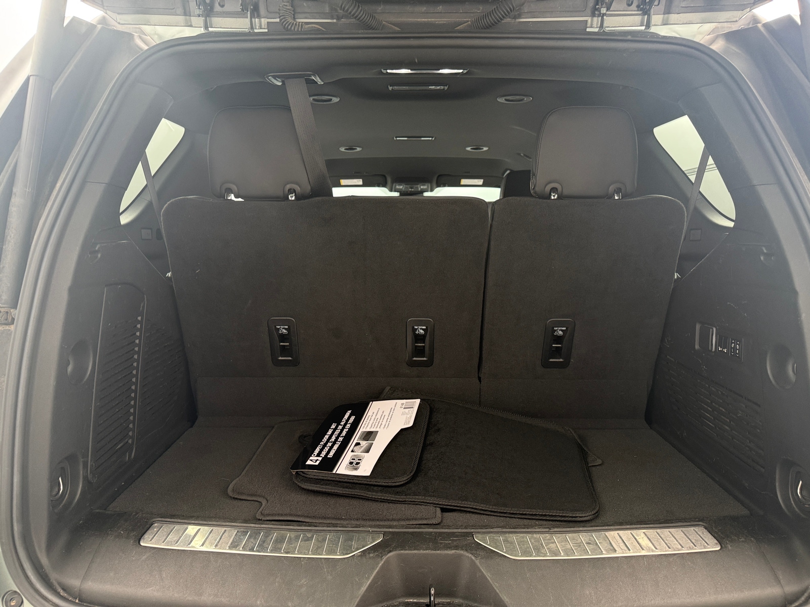 Thumbnail: 2024 Chevrolet Tahoe - 6