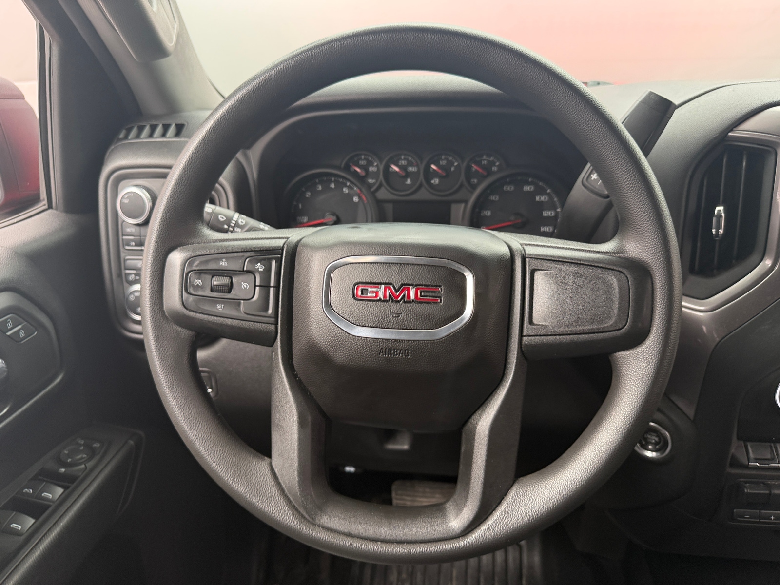 Thumbnail: 2023 GMC Sierra 1500 - 4