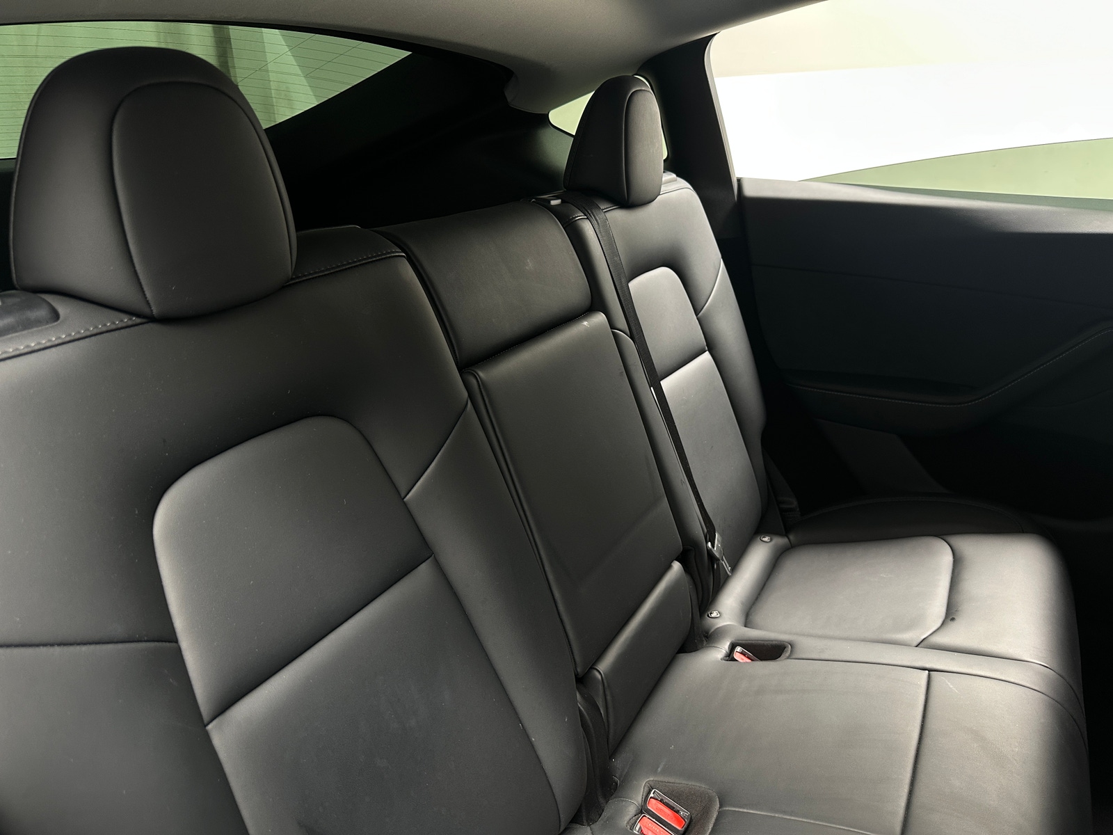 Thumbnail: 2023 Tesla Model Y - 4