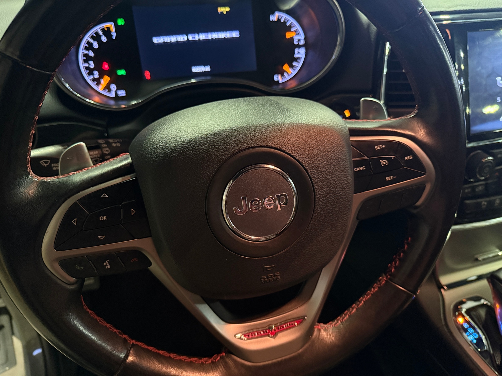 Thumbnail: 2021 Jeep Grand Cherokee - 4