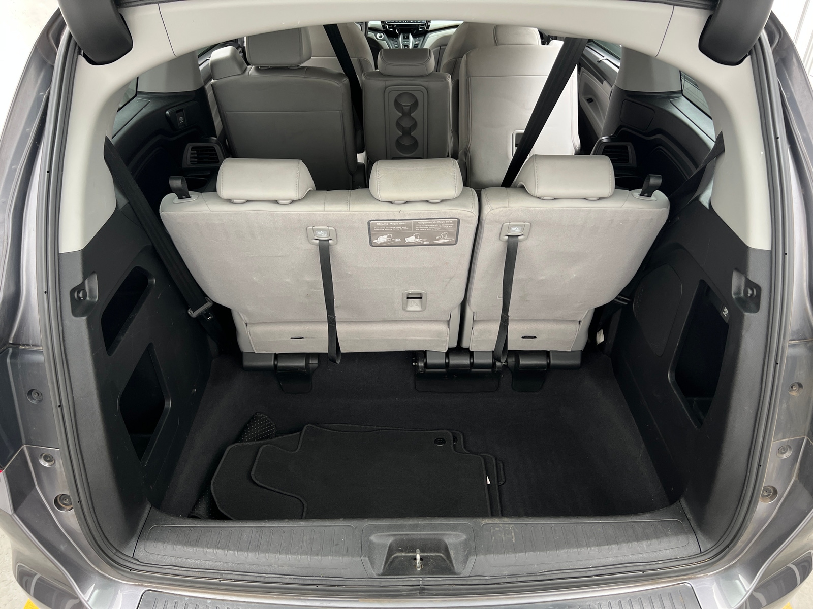 Thumbnail: 2018 Honda Odyssey - 6