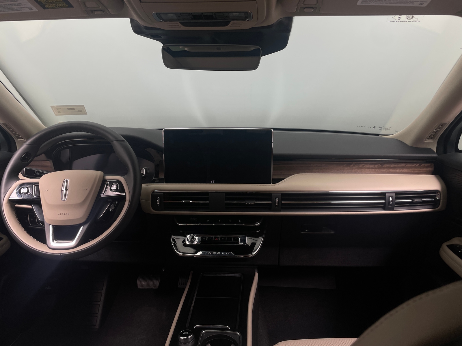 Thumbnail: 2025 Lincoln Corsair - 2