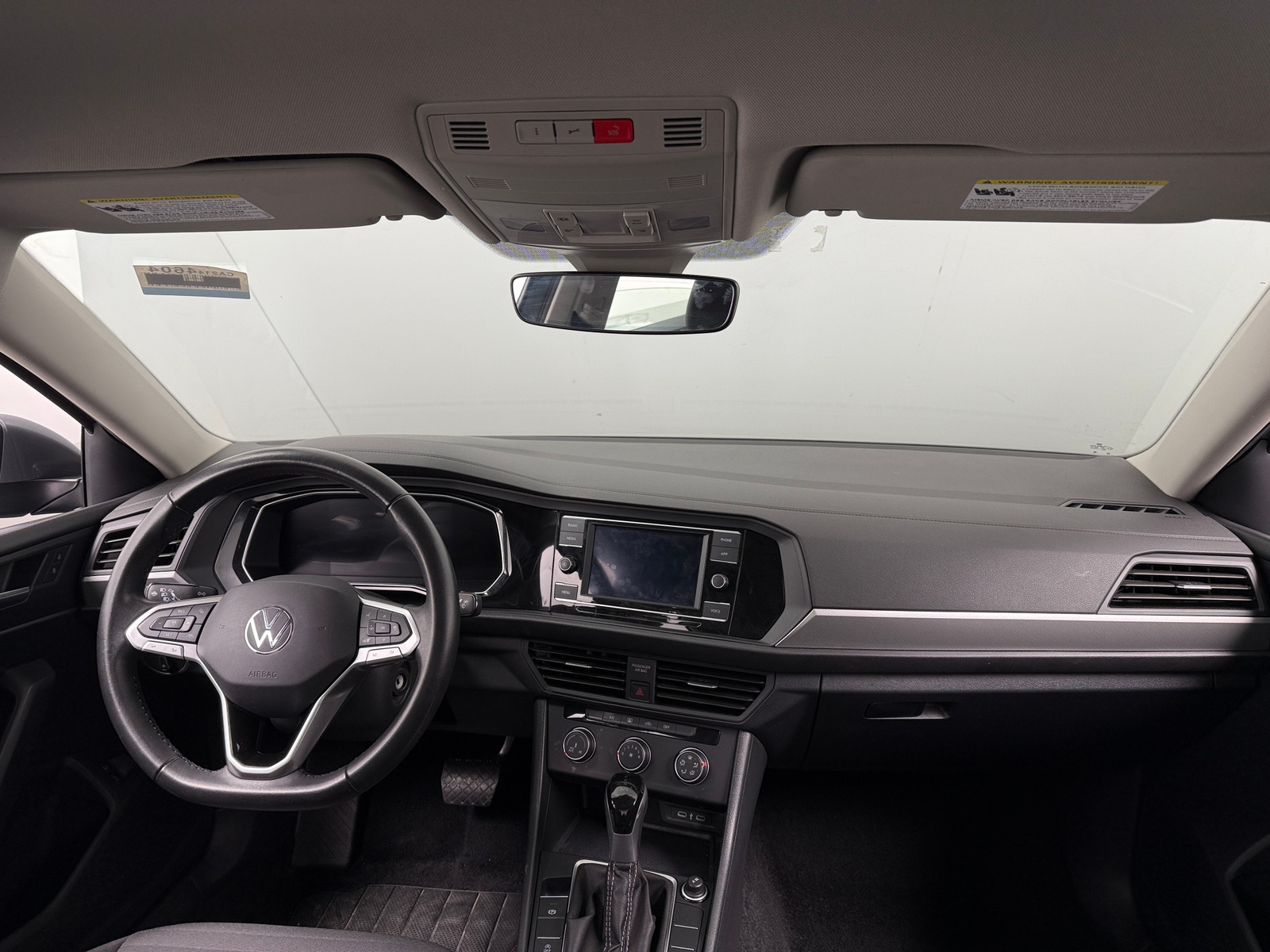 Thumbnail: 2024 Volkswagen Jetta - 3