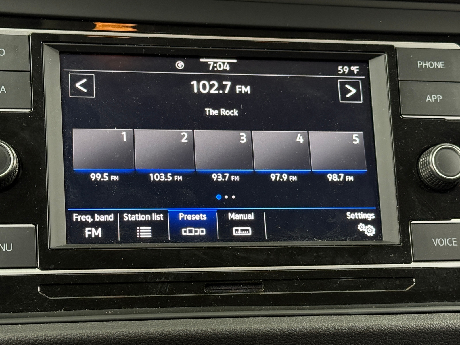 Thumbnail: 2024 Volkswagen Jetta - 4