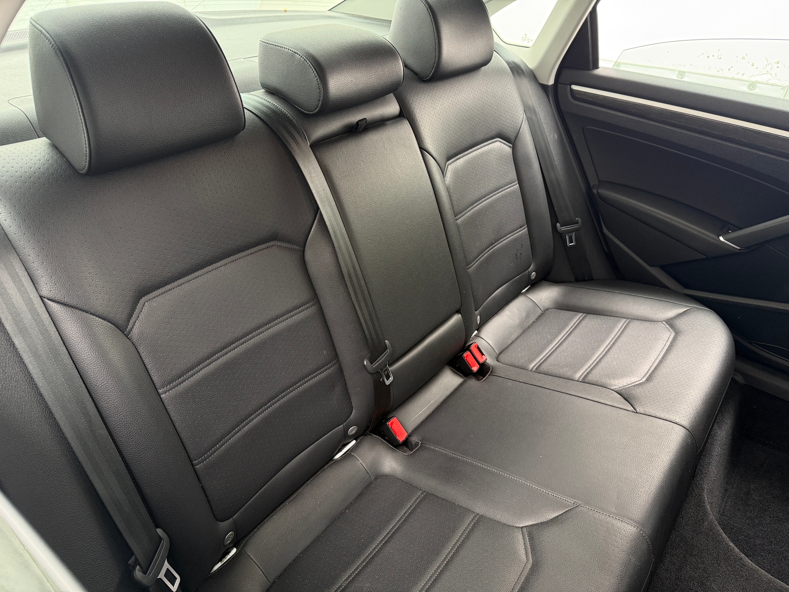 Thumbnail: 2016 Volkswagen Passat - 5