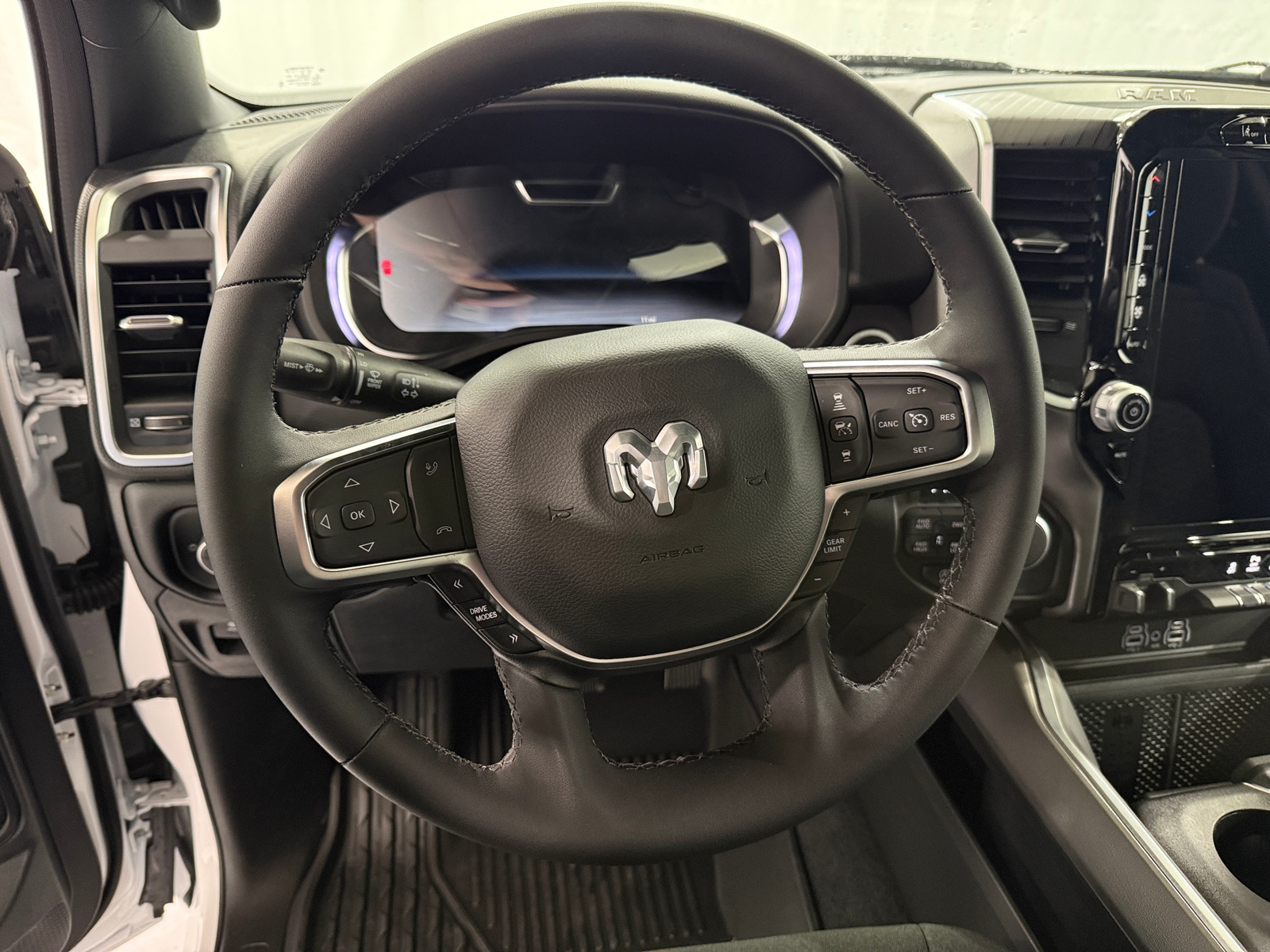 Thumbnail: 2026 RAM 1500 - 5