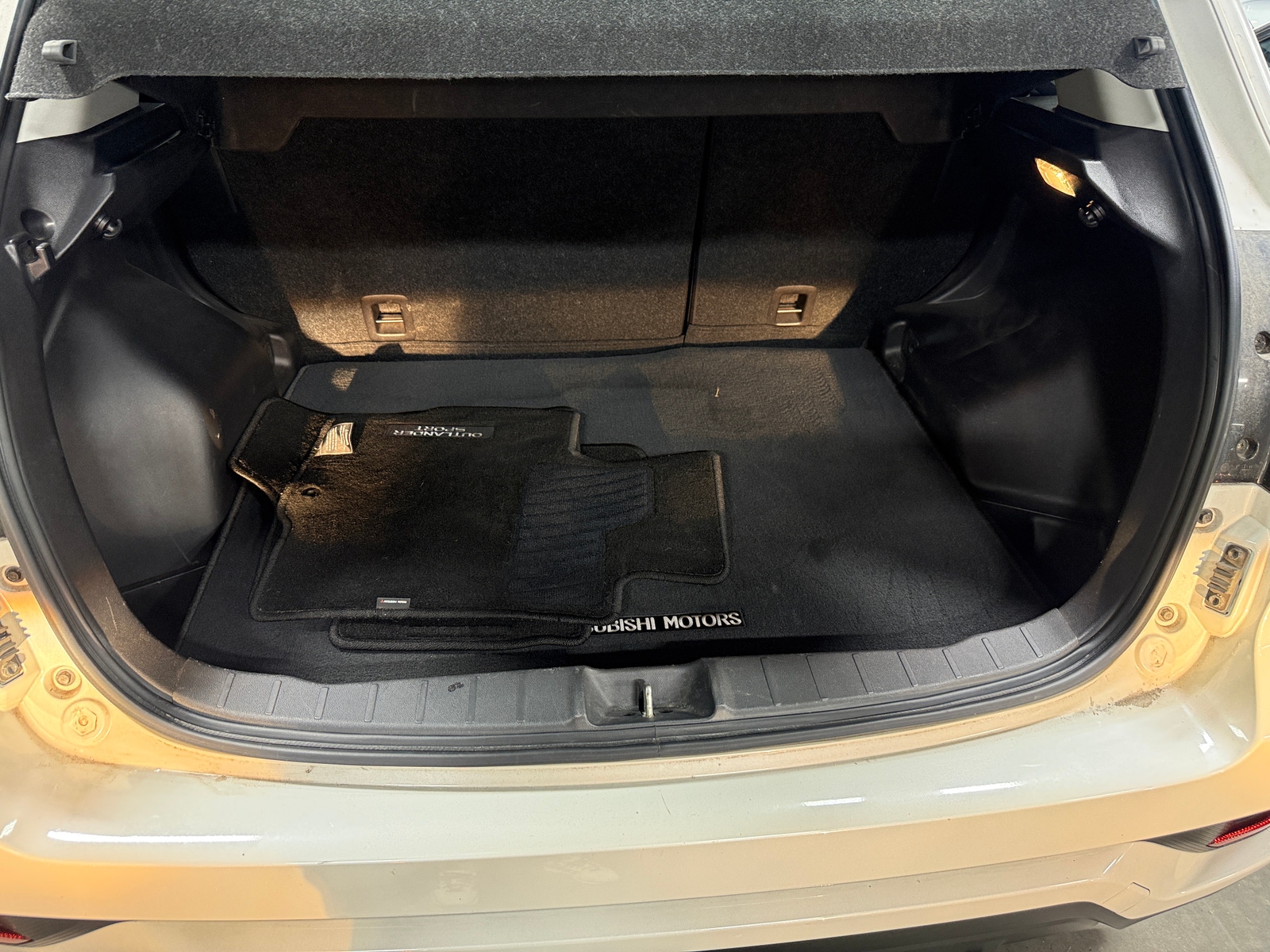 Thumbnail: 2018 Mitsubishi Outlander Sport - 7