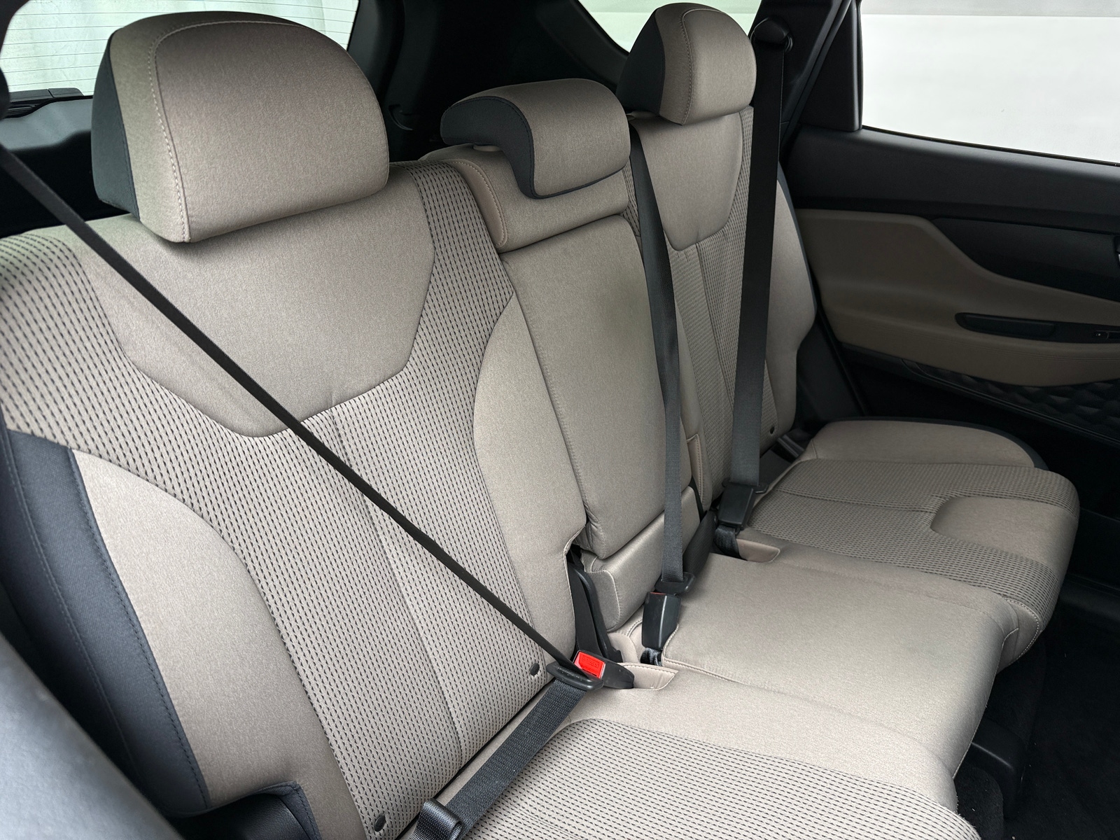 Thumbnail: 2023 Hyundai Santa Fe - 6