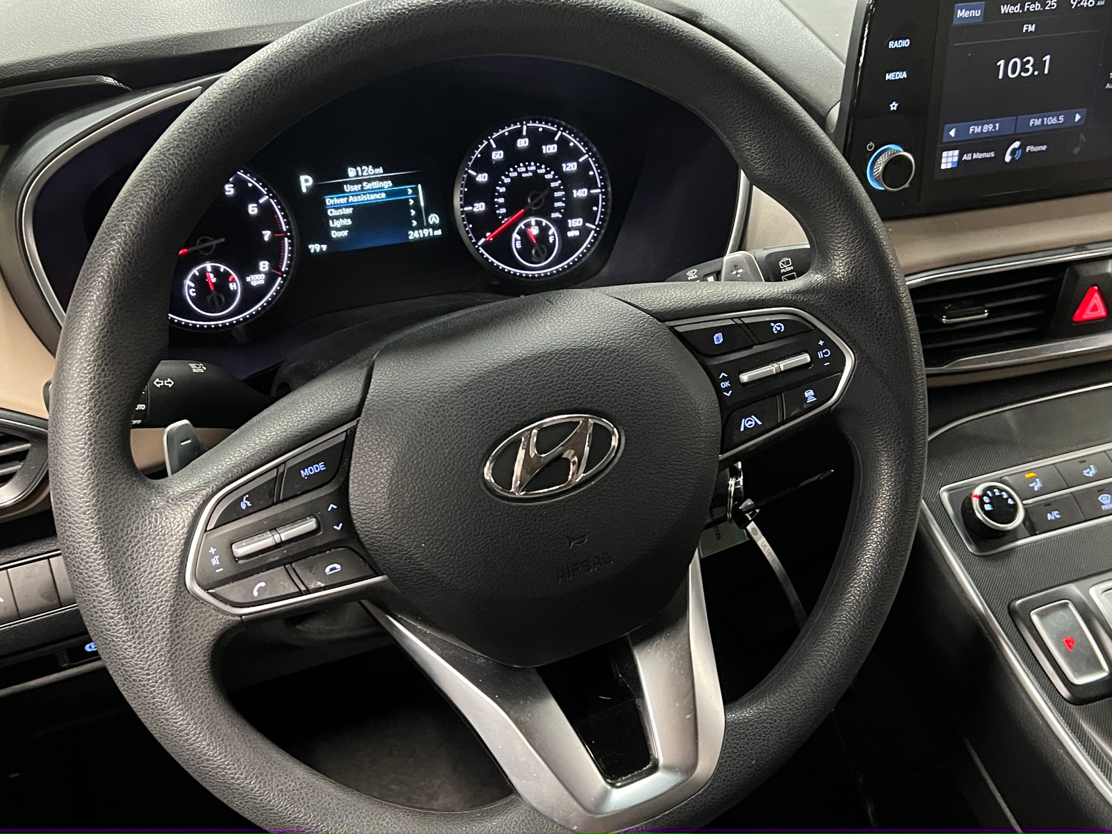 Thumbnail: 2023 Hyundai Santa Fe - 5