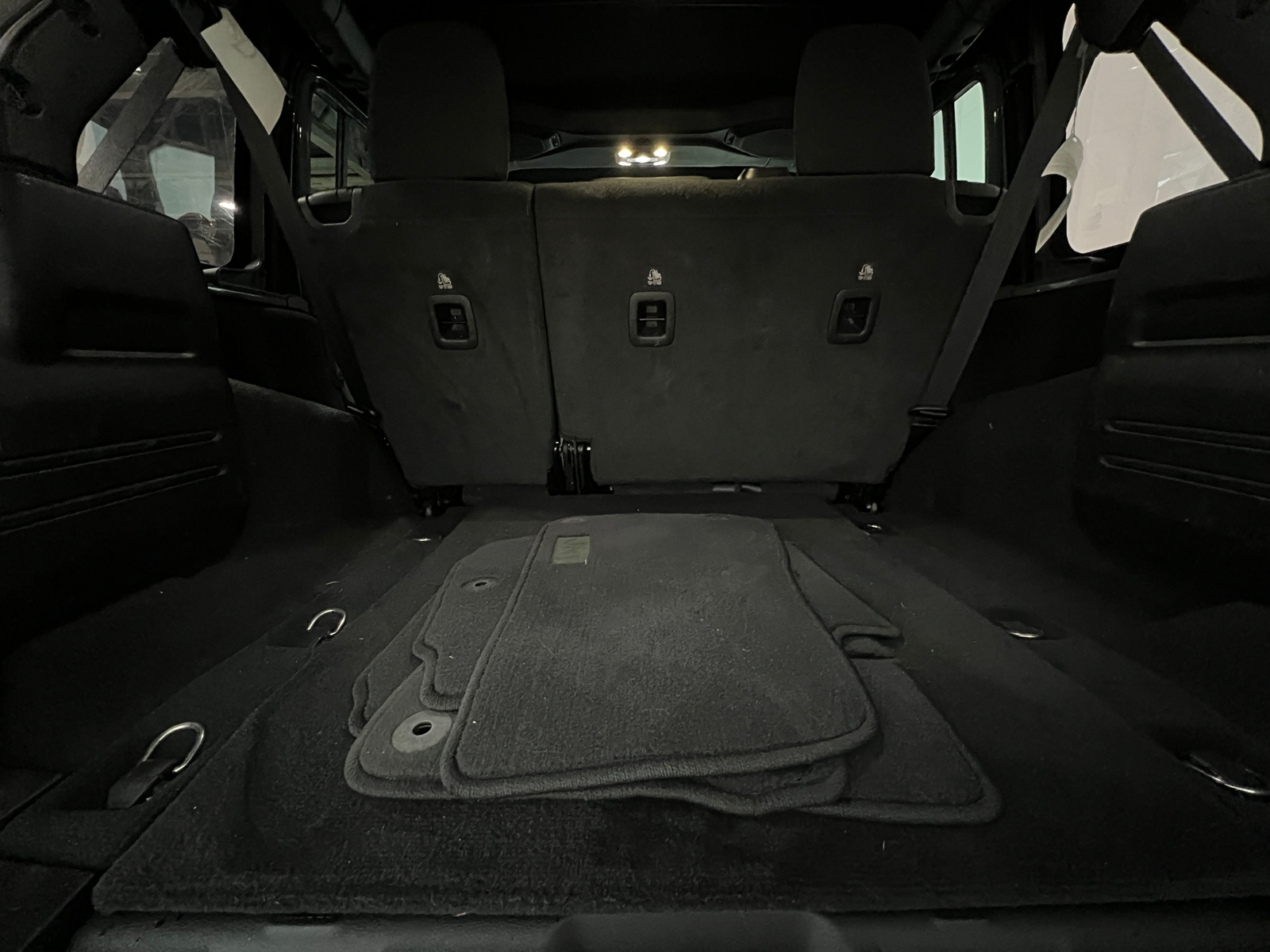 Thumbnail: 2023 Jeep Wrangler - 7