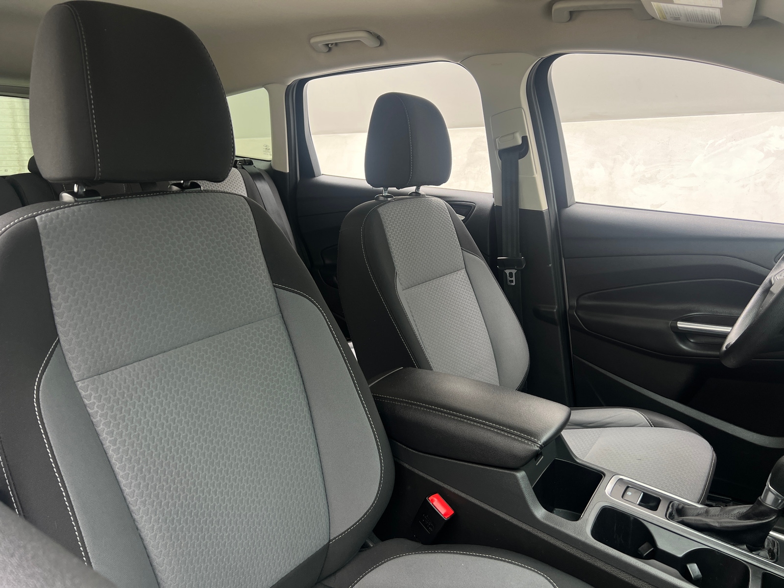 Thumbnail: 2017 Ford Escape - 2