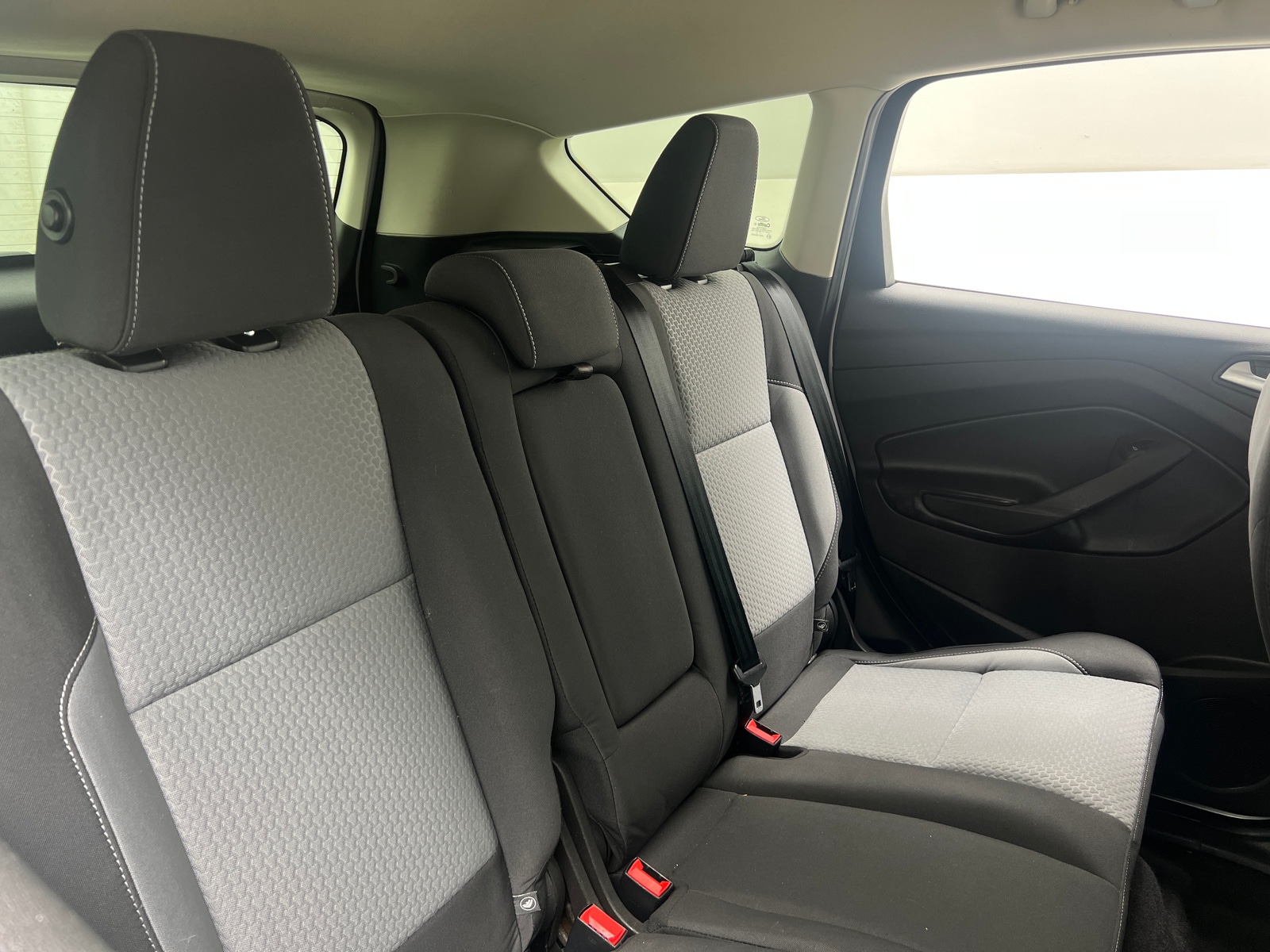 Thumbnail: 2017 Ford Escape - 6