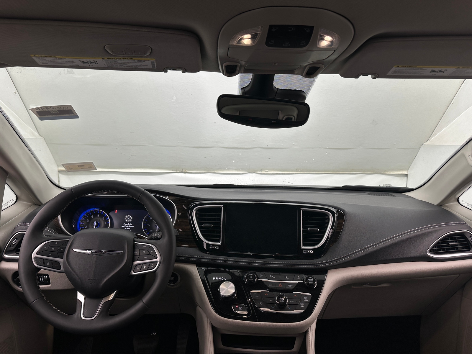 Thumbnail: 2024 Chrysler Pacifica - 2