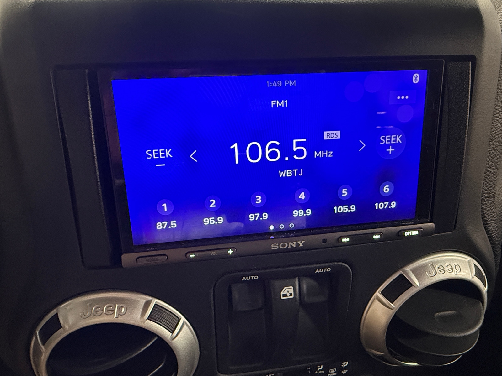 Thumbnail: 2016 Jeep Wrangler - 4