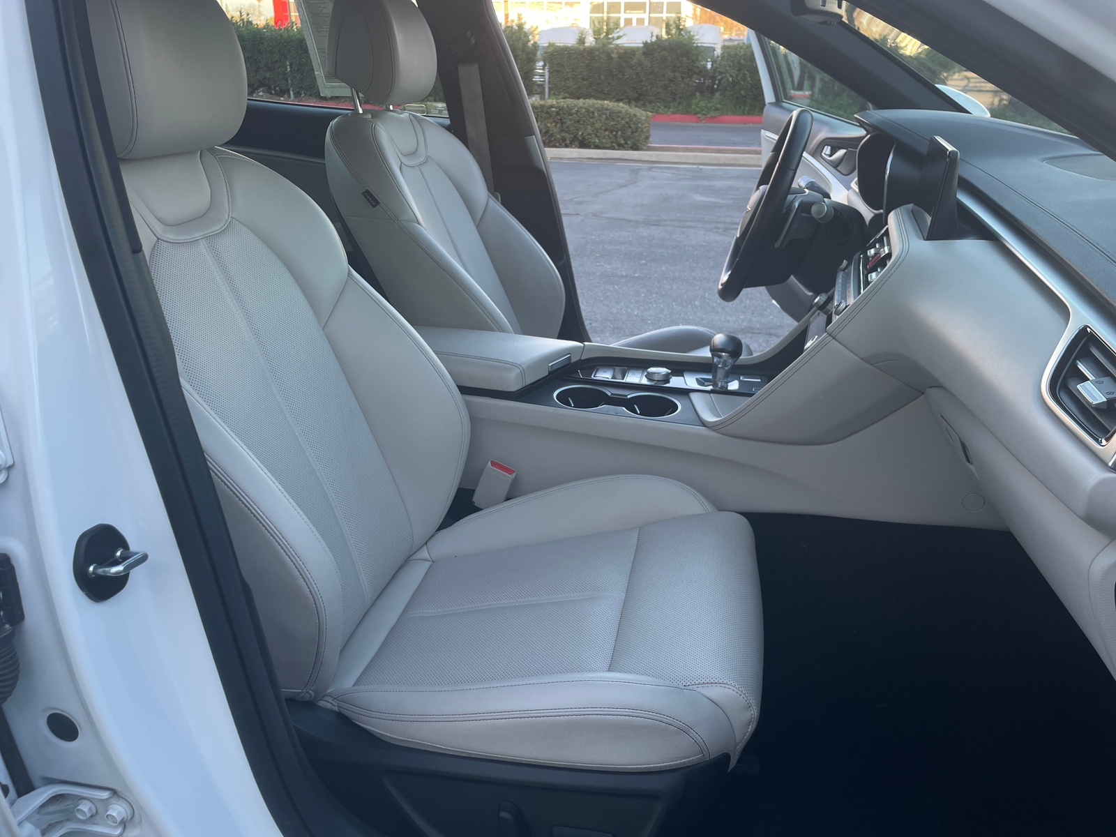 Thumbnail: 2025 Genesis G70 - 2