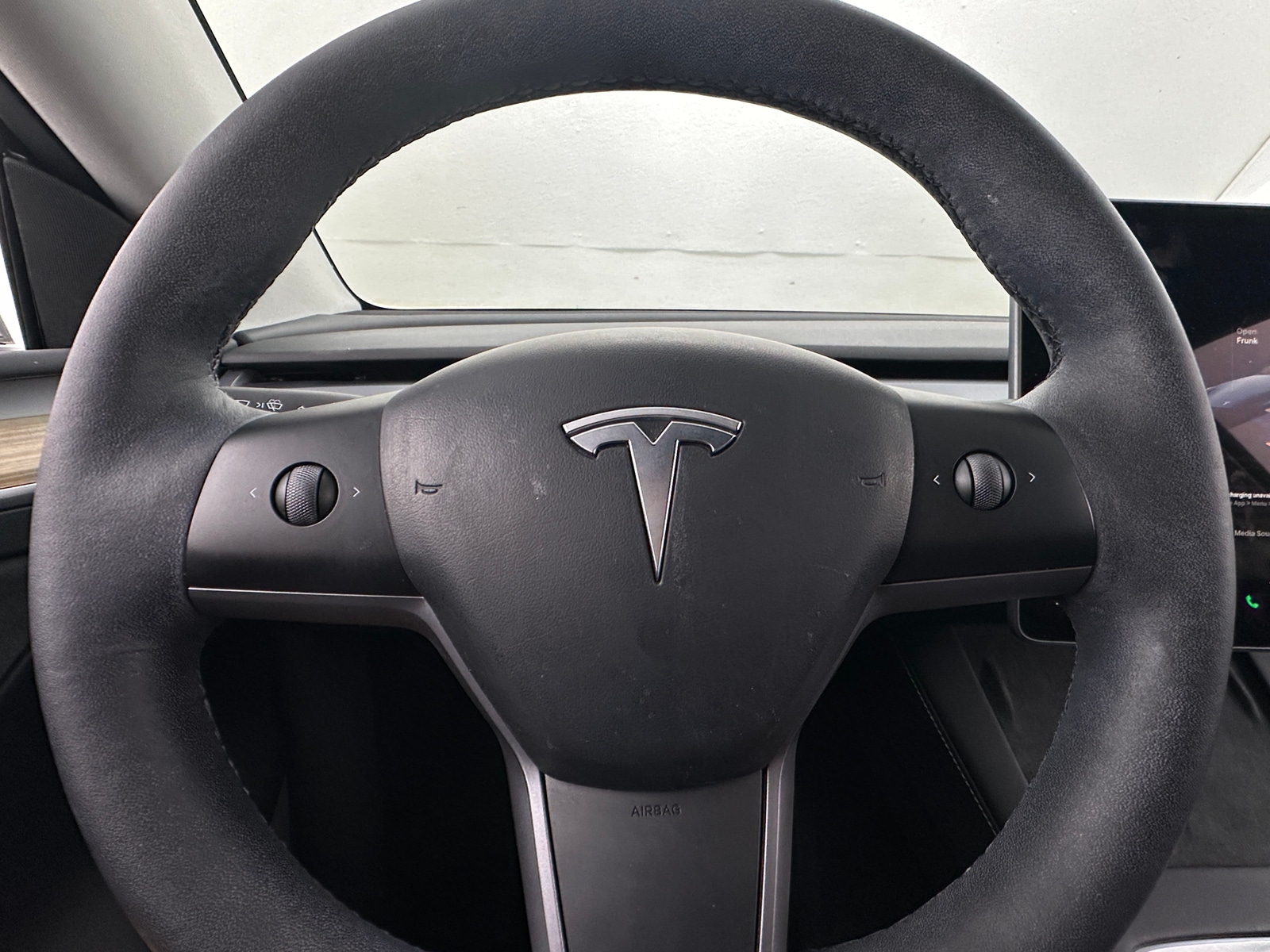 Thumbnail: 2023 Tesla Model Y - 3